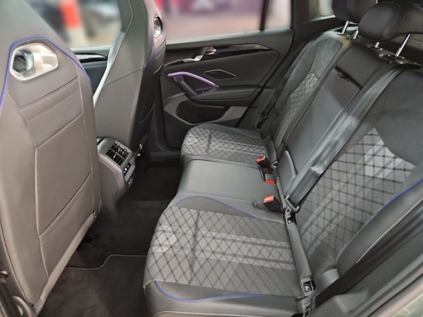 Volkswagen Tiguan – Bild 10