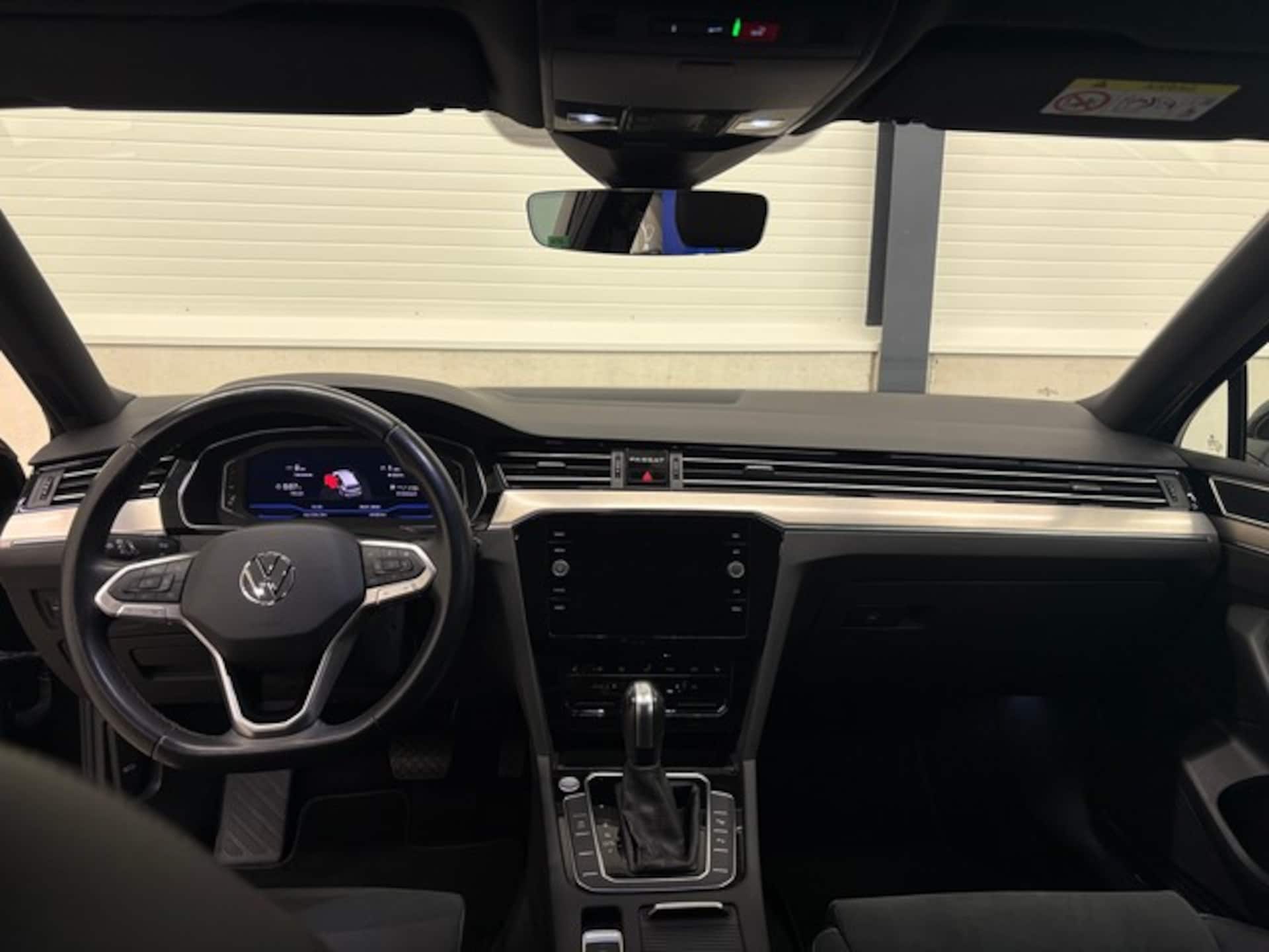 Volkswagen Passat Variant Elegance