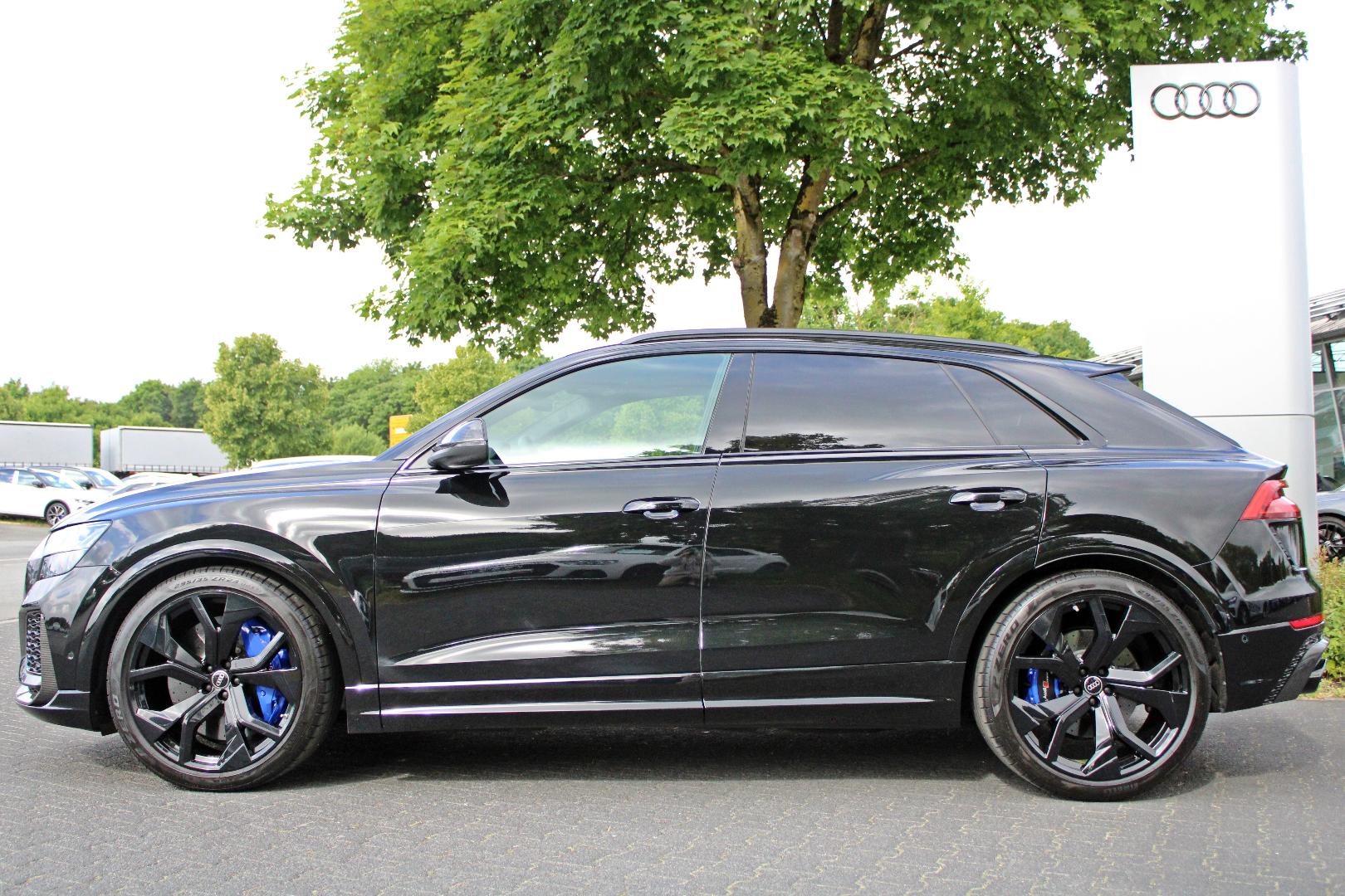 Image about Audi RS Q8 TFSI quattro tiptronic