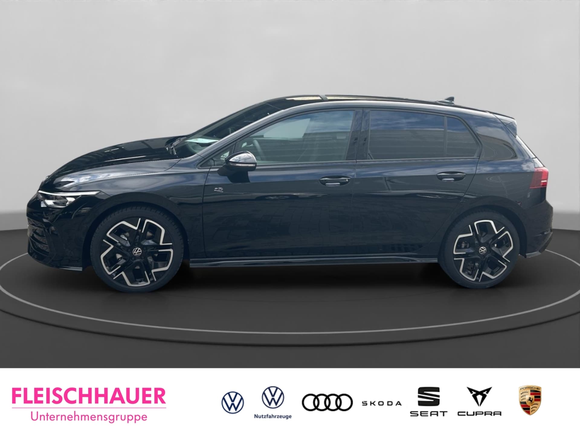 Volkswagen Golf R-Line
