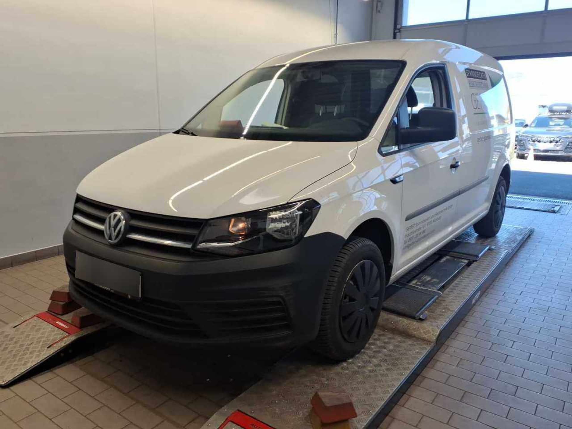 Volkswagen Caddy Maxi Kasten Basis-Modell
