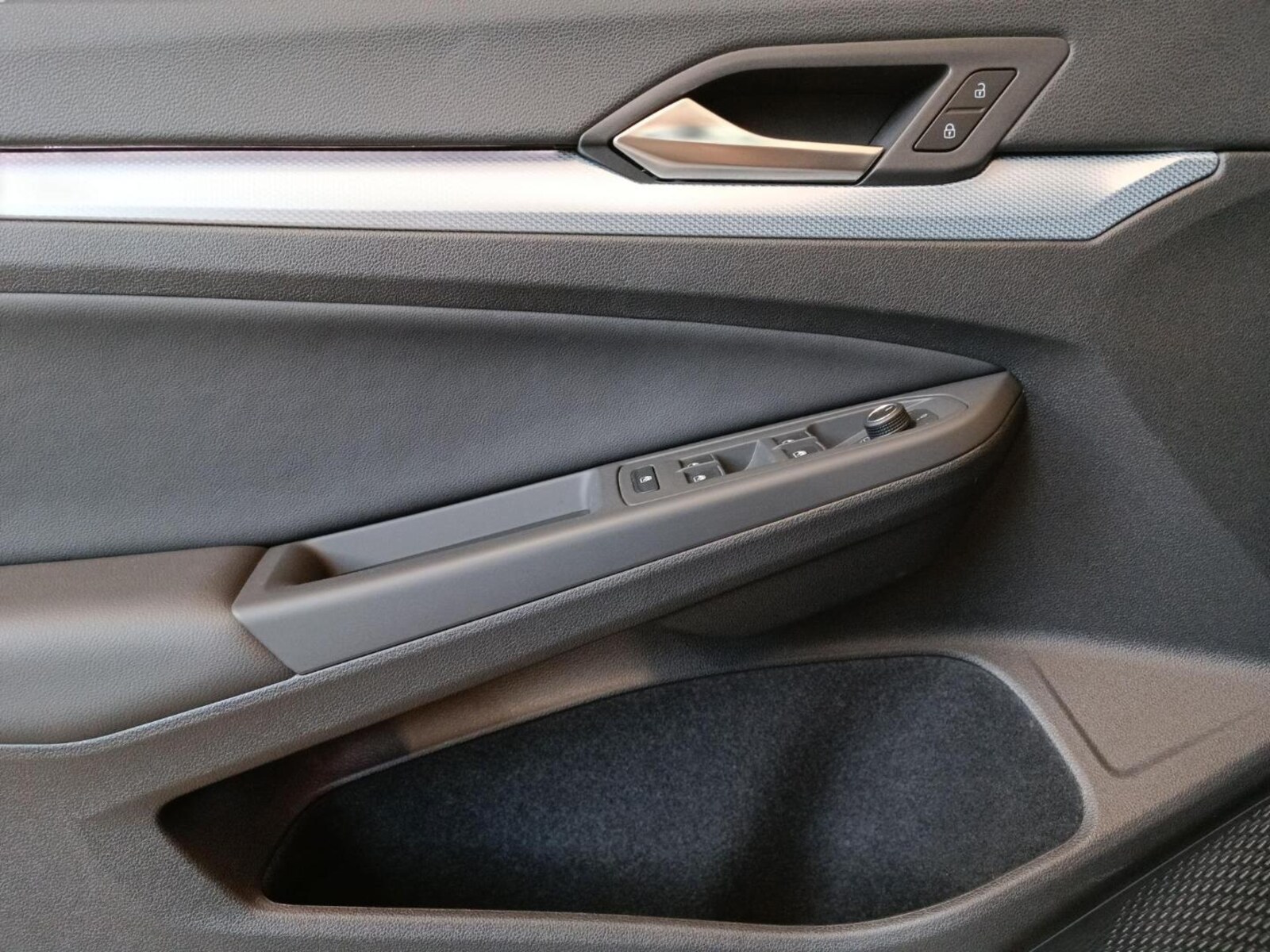 Volkswagen Golf Variant – Bild 18