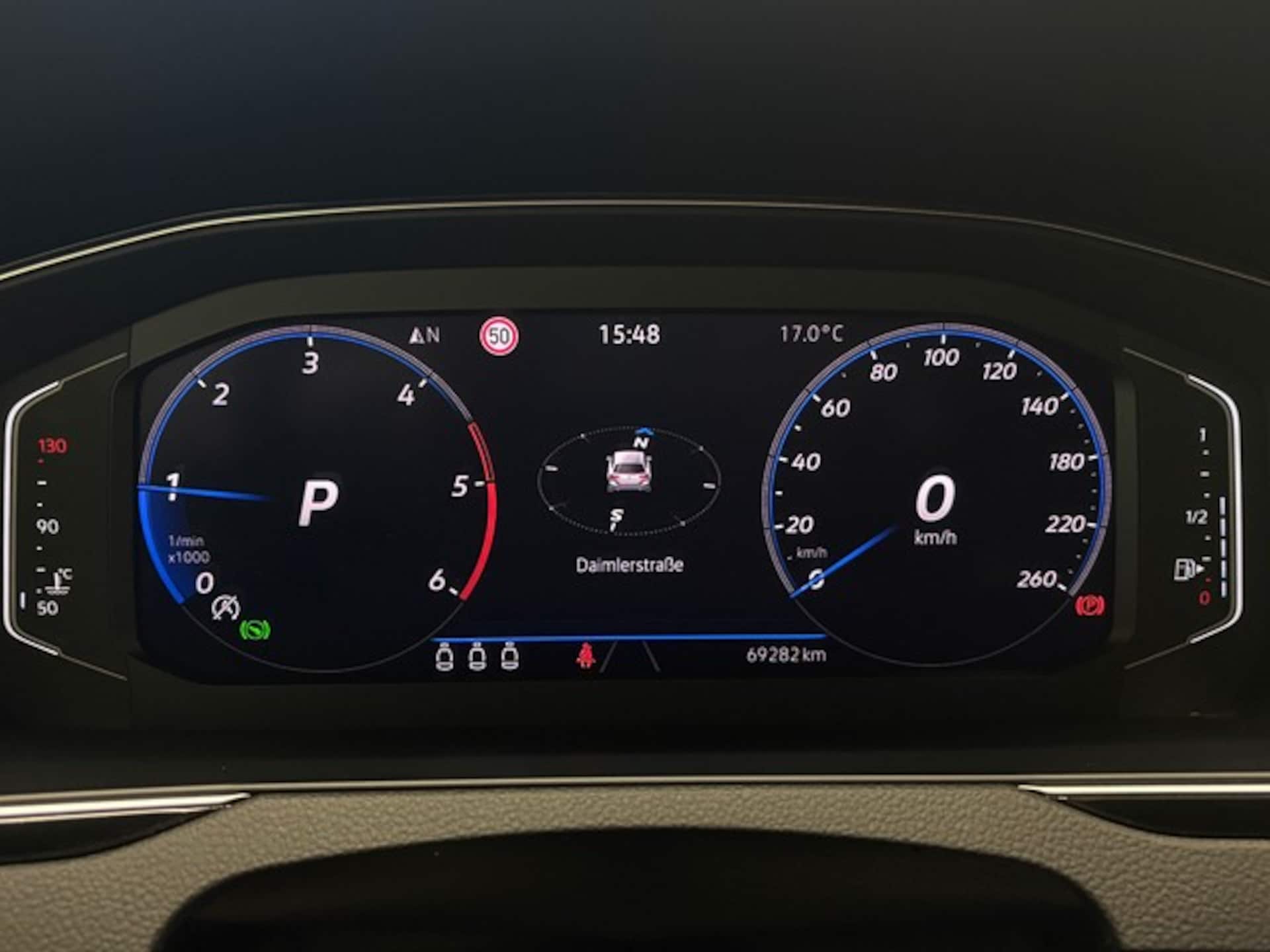 Volkswagen Passat Variant Elegance