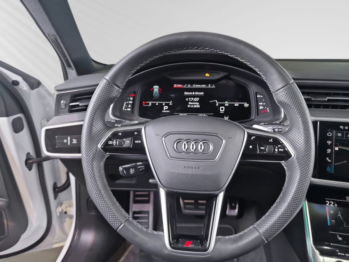 Bild über Audi A6 Avant S line 45 TFSI S tronic - für weitere Informationen kontaktieren Sie den Audi Partner