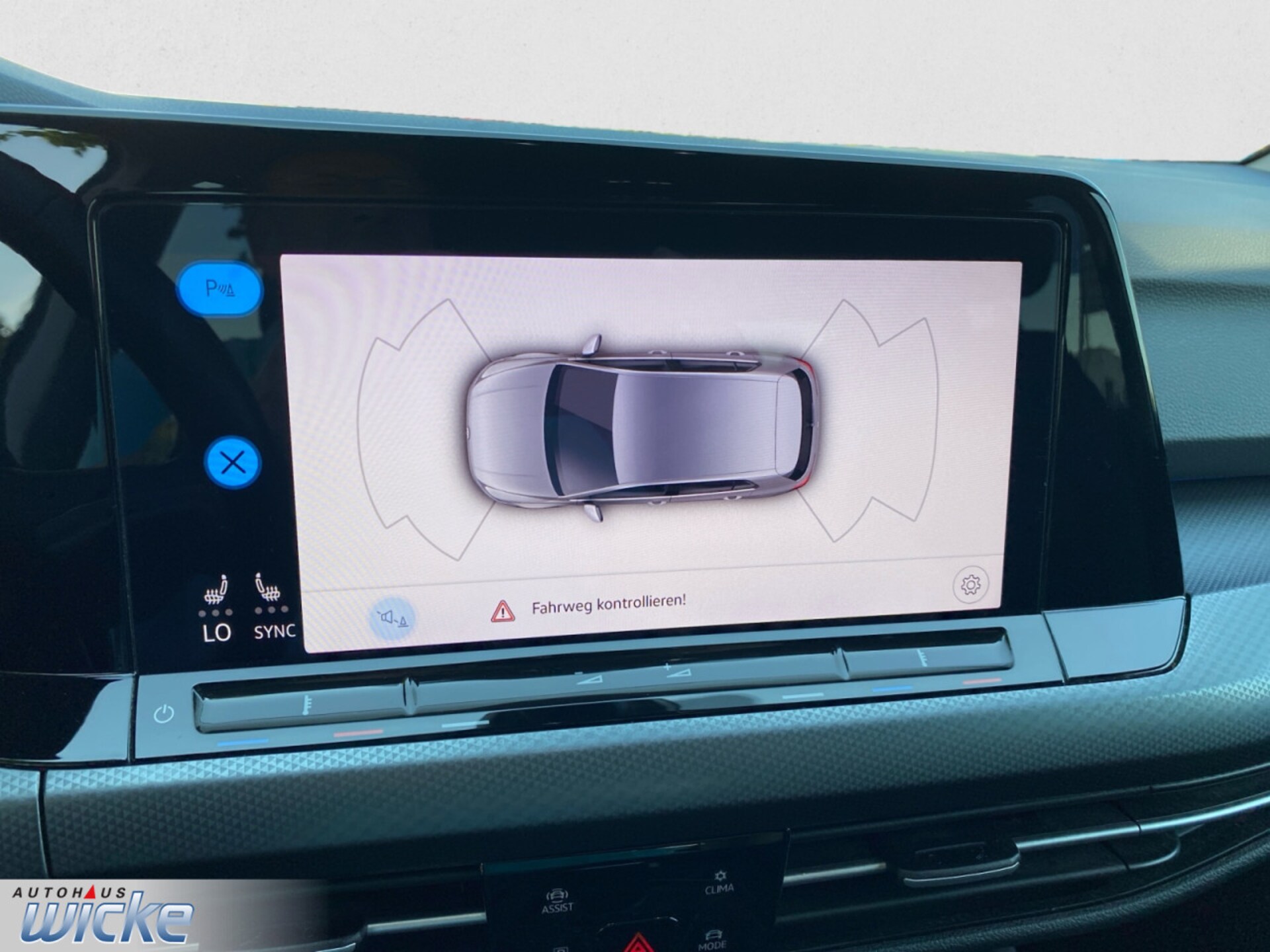 Volkswagen Golf Active