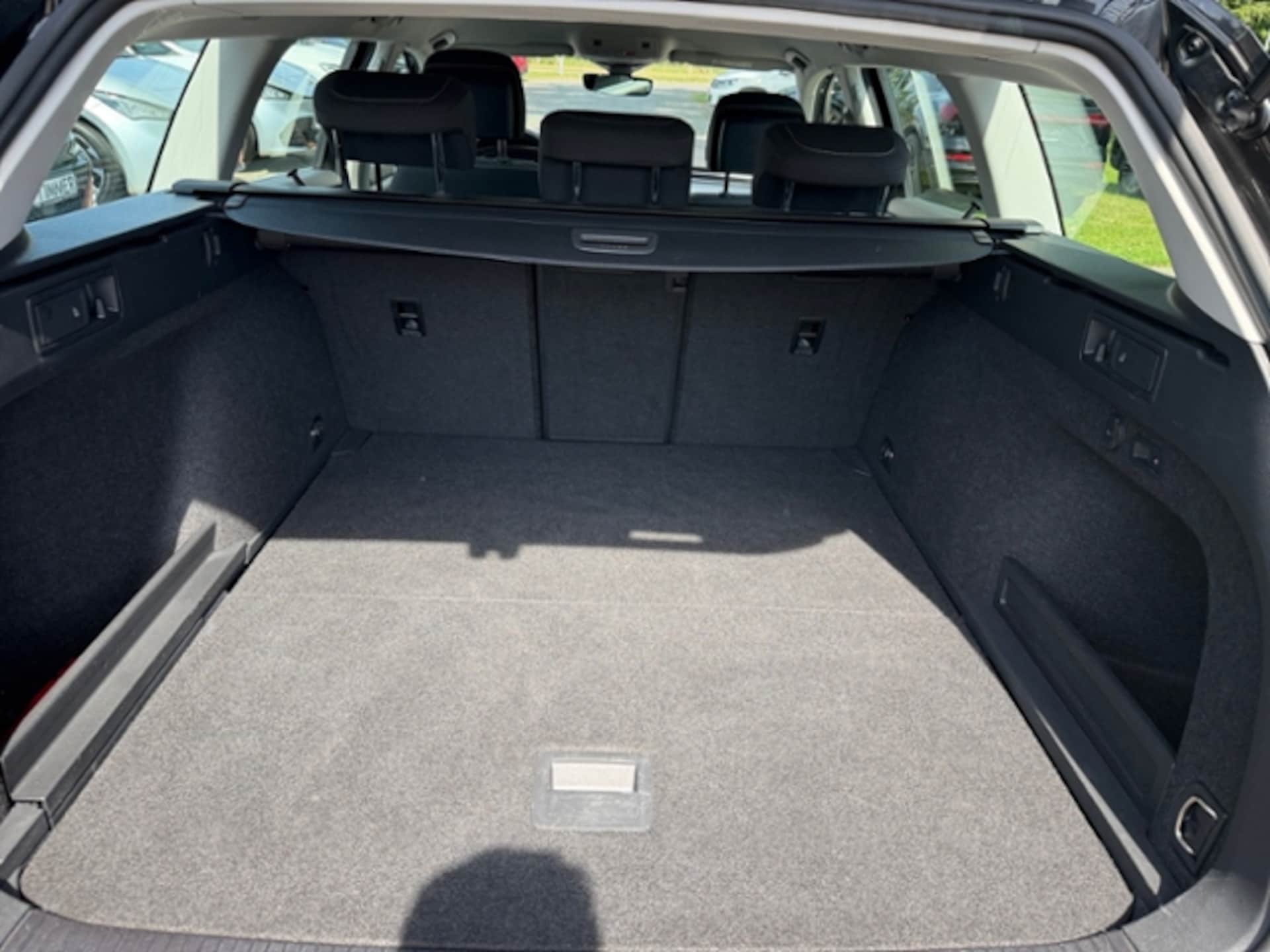 Volkswagen Passat Variant Business