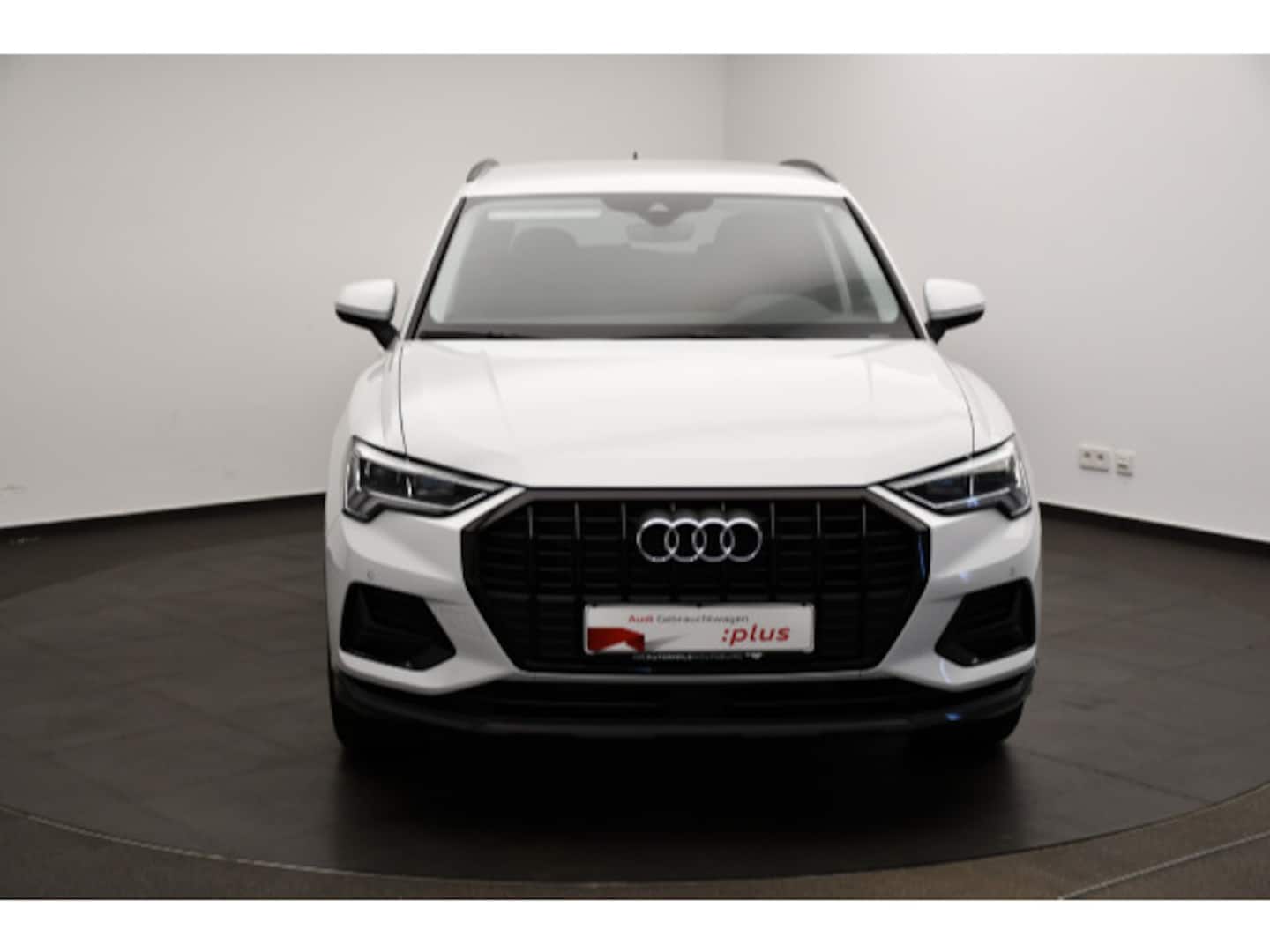 Bild über Audi Q3 advanced 35 TFSI S tronic - für weitere Informationen kontaktieren Sie den Audi Partner