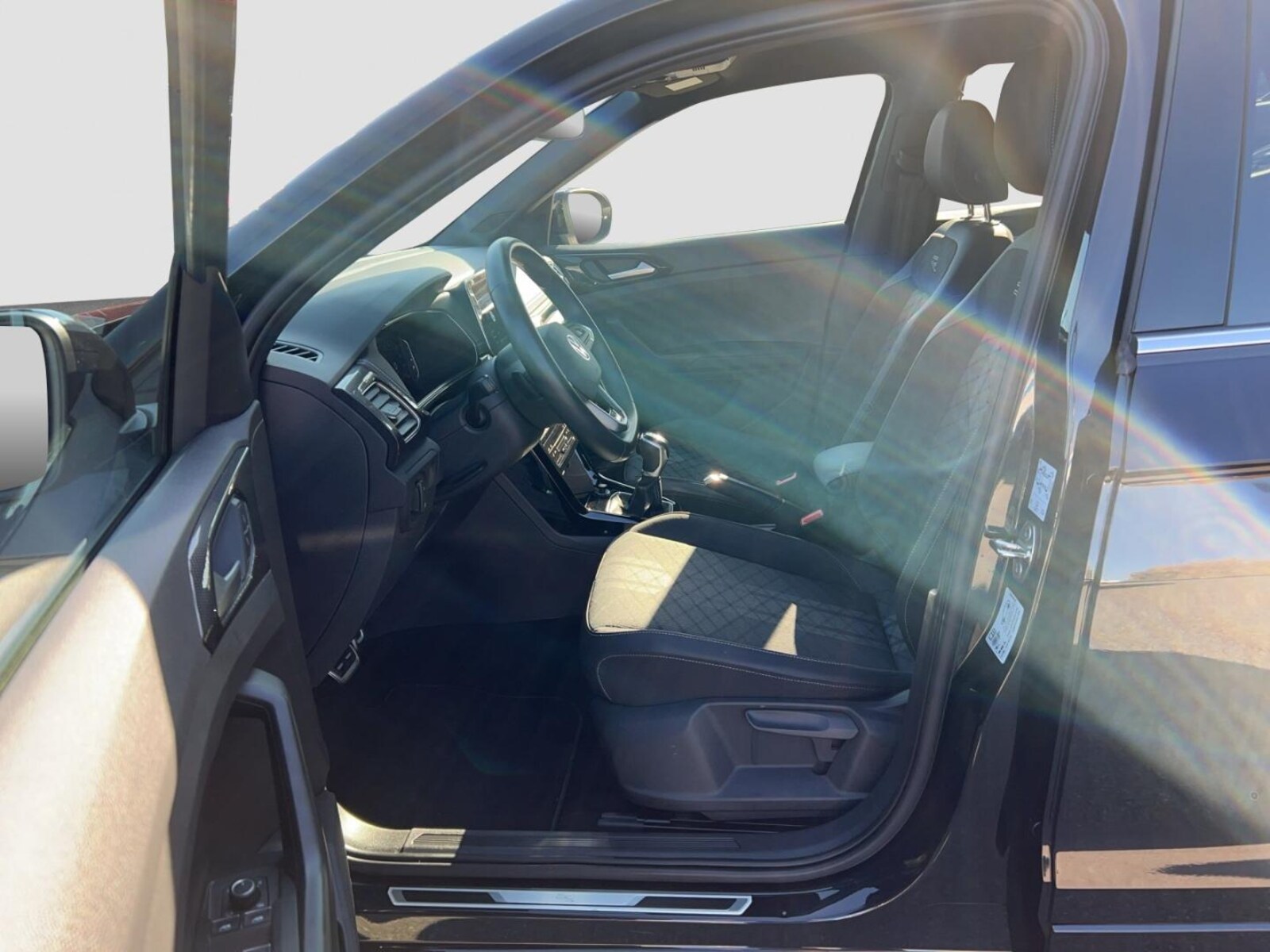 Volkswagen T-Cross – Bild 13