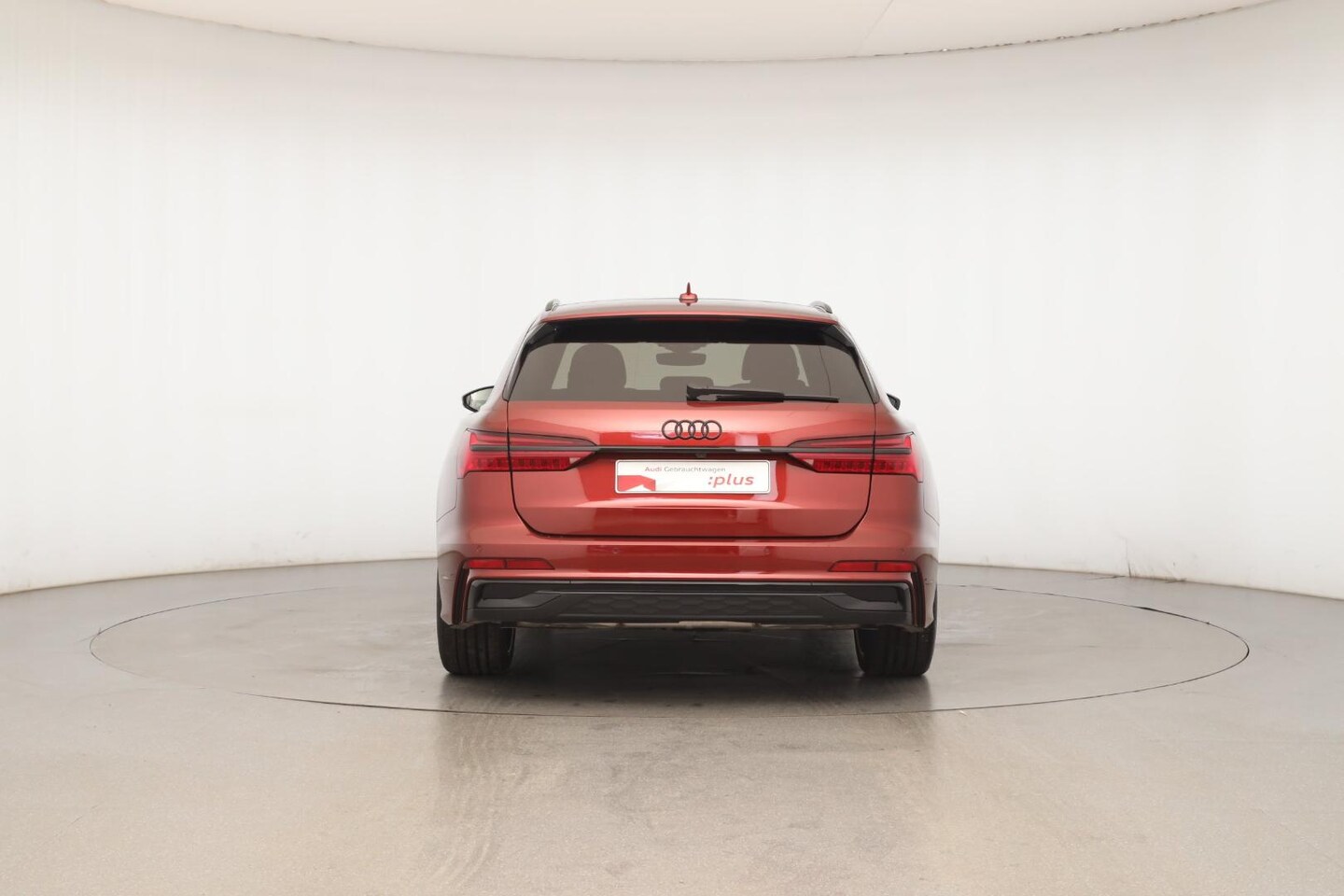 Bild über Audi A6 Avant S line 45 TFSI S tronic - für weitere Informationen kontaktieren Sie den Audi Partner