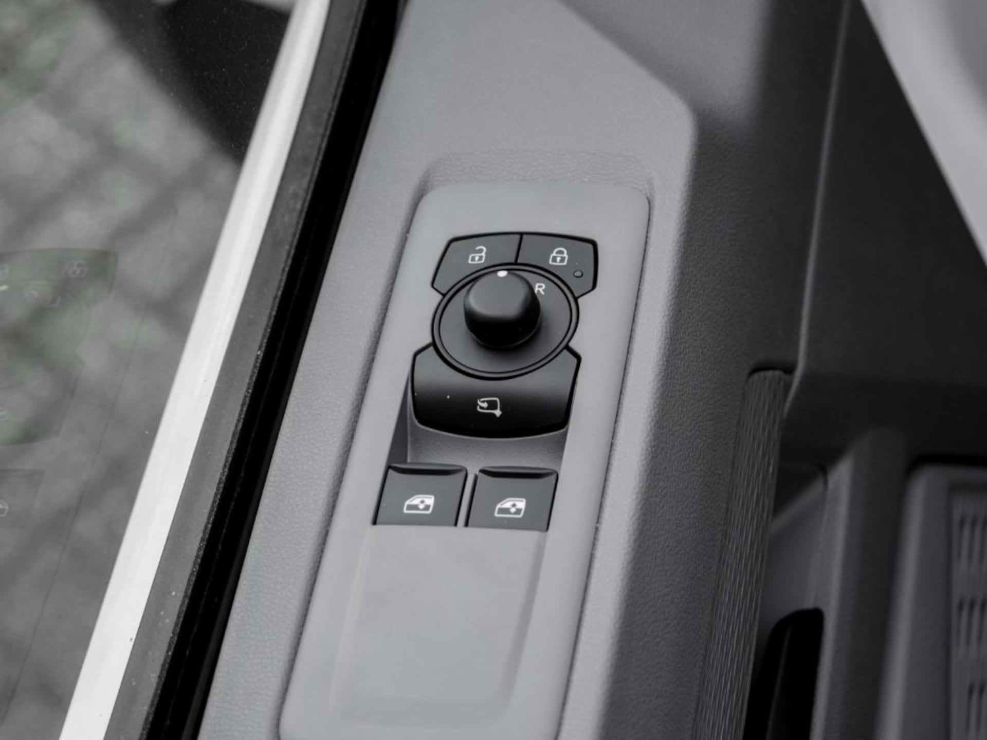 Volkswagen Transporter Kasten langer Radstand Plus