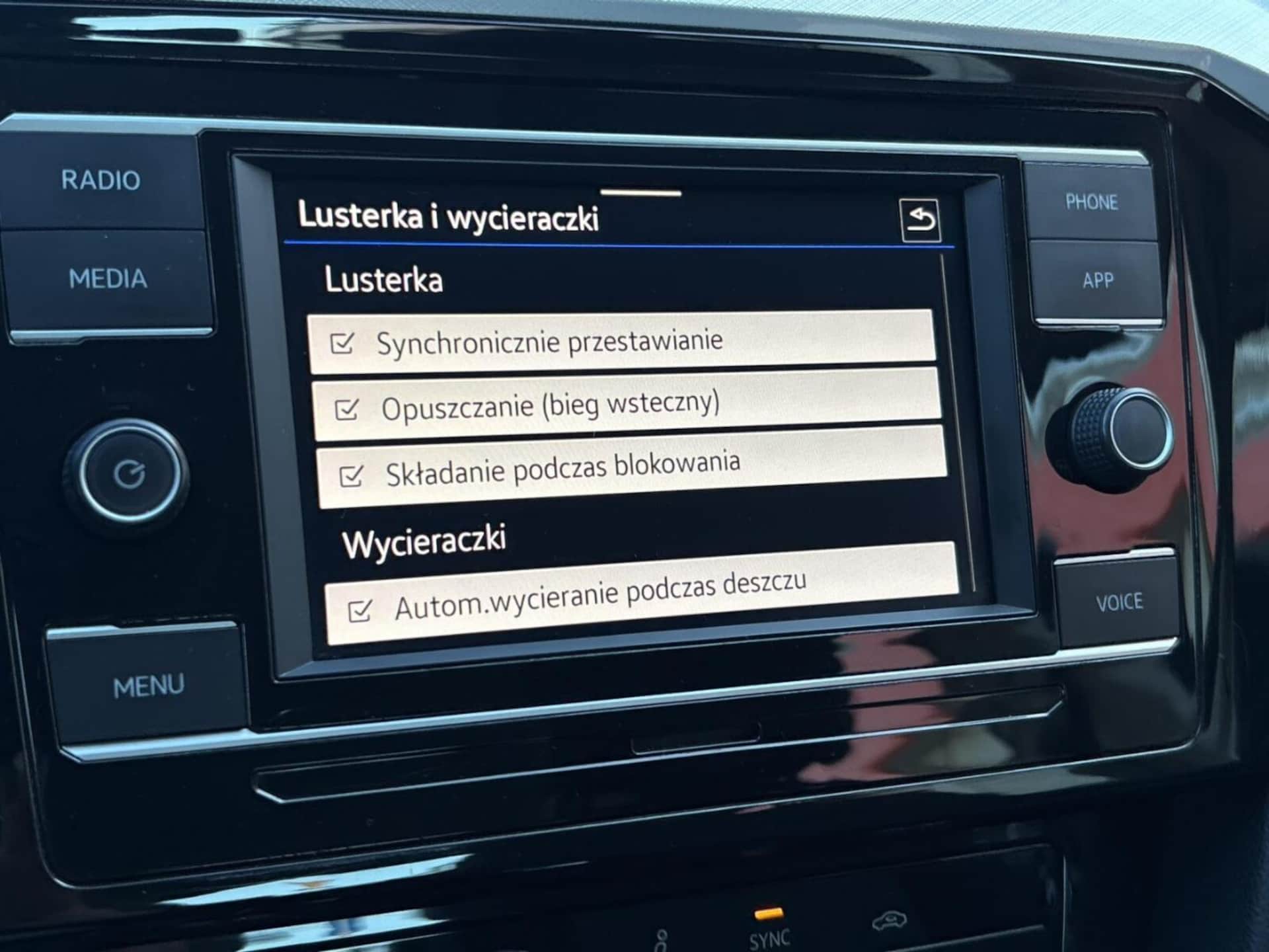 Volkswagen Passat Business