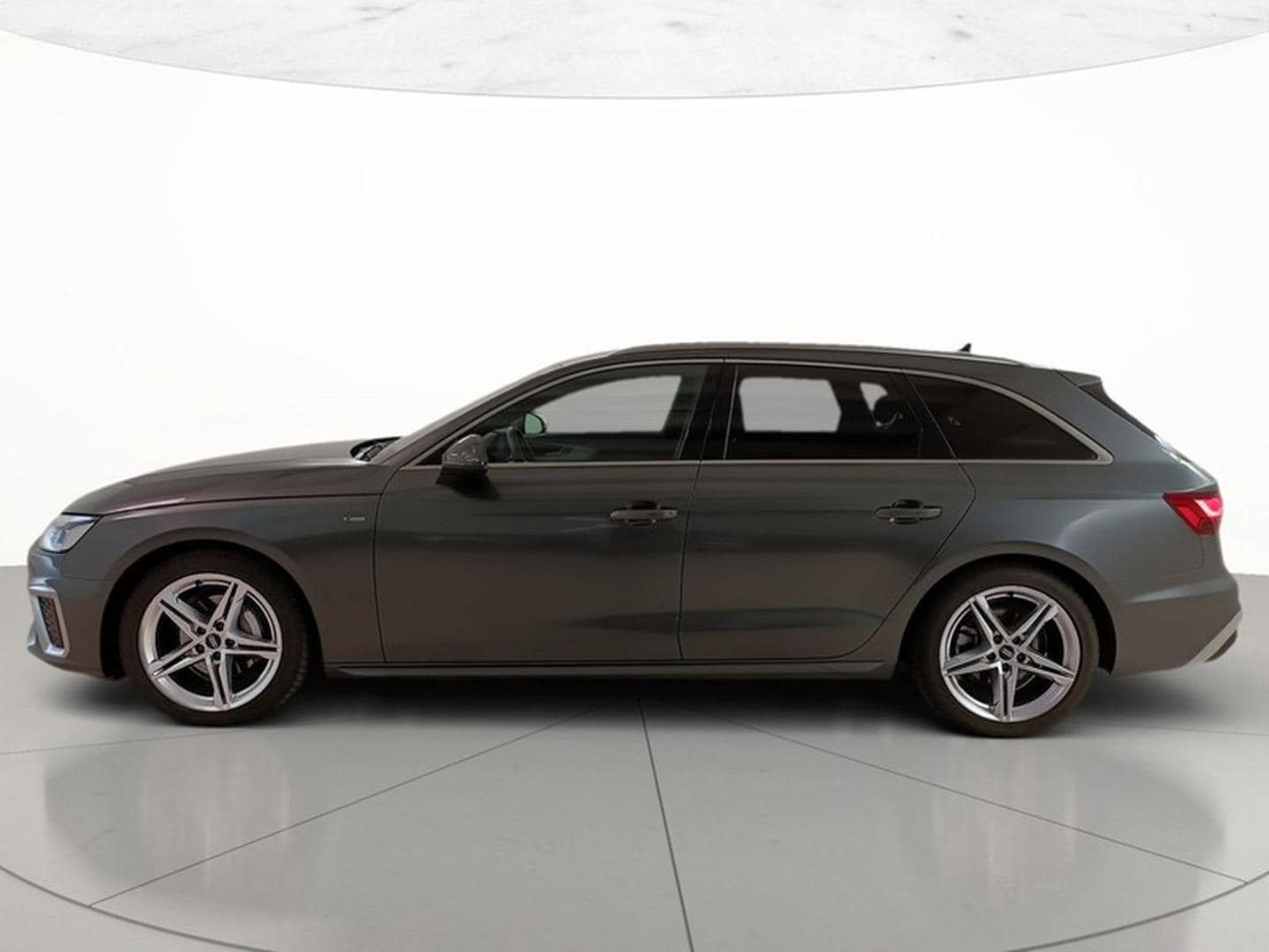 Image about Audi A4 Avant S line edition 40 TDI quattro 150 kW (204 CV) S tronic