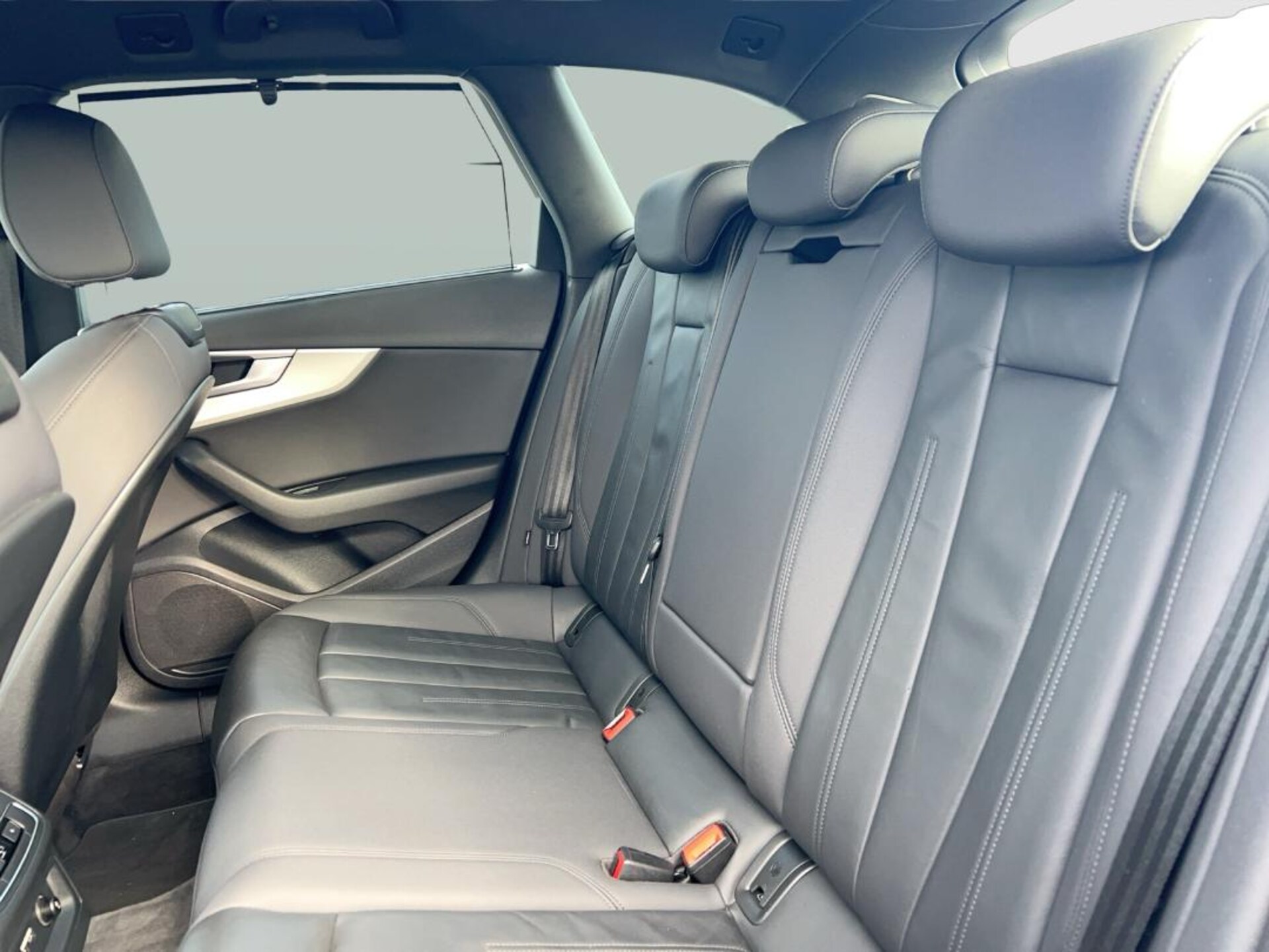 Audi A4 Avant Advanced