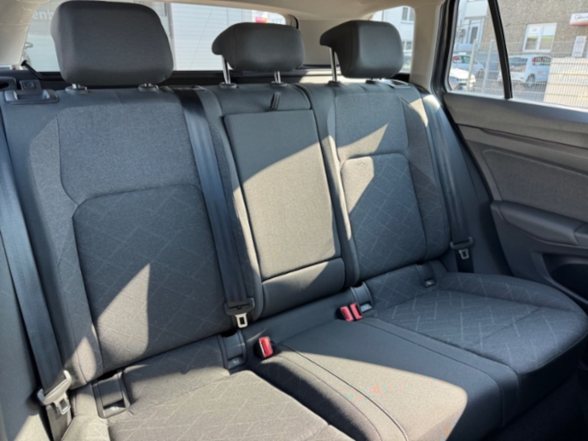 Volkswagen Golf Variant Life