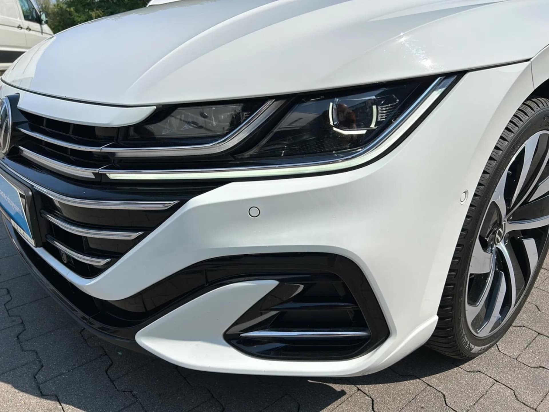 Volkswagen Arteon R-Line