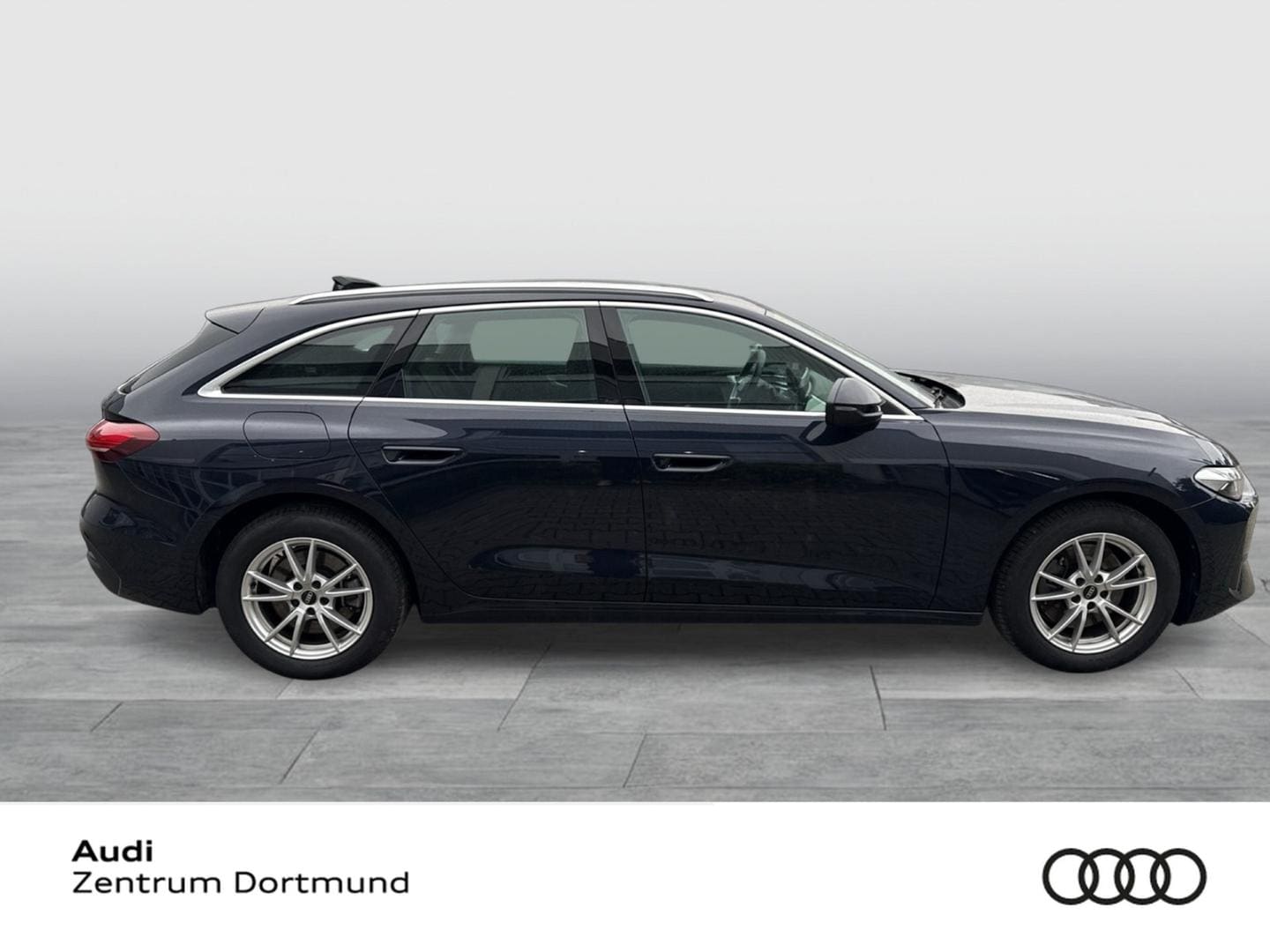 Bild über Audi A5 Avant TDI quattro 150 kW S tronic - für weitere Informationen kontaktieren Sie den Audi Partner