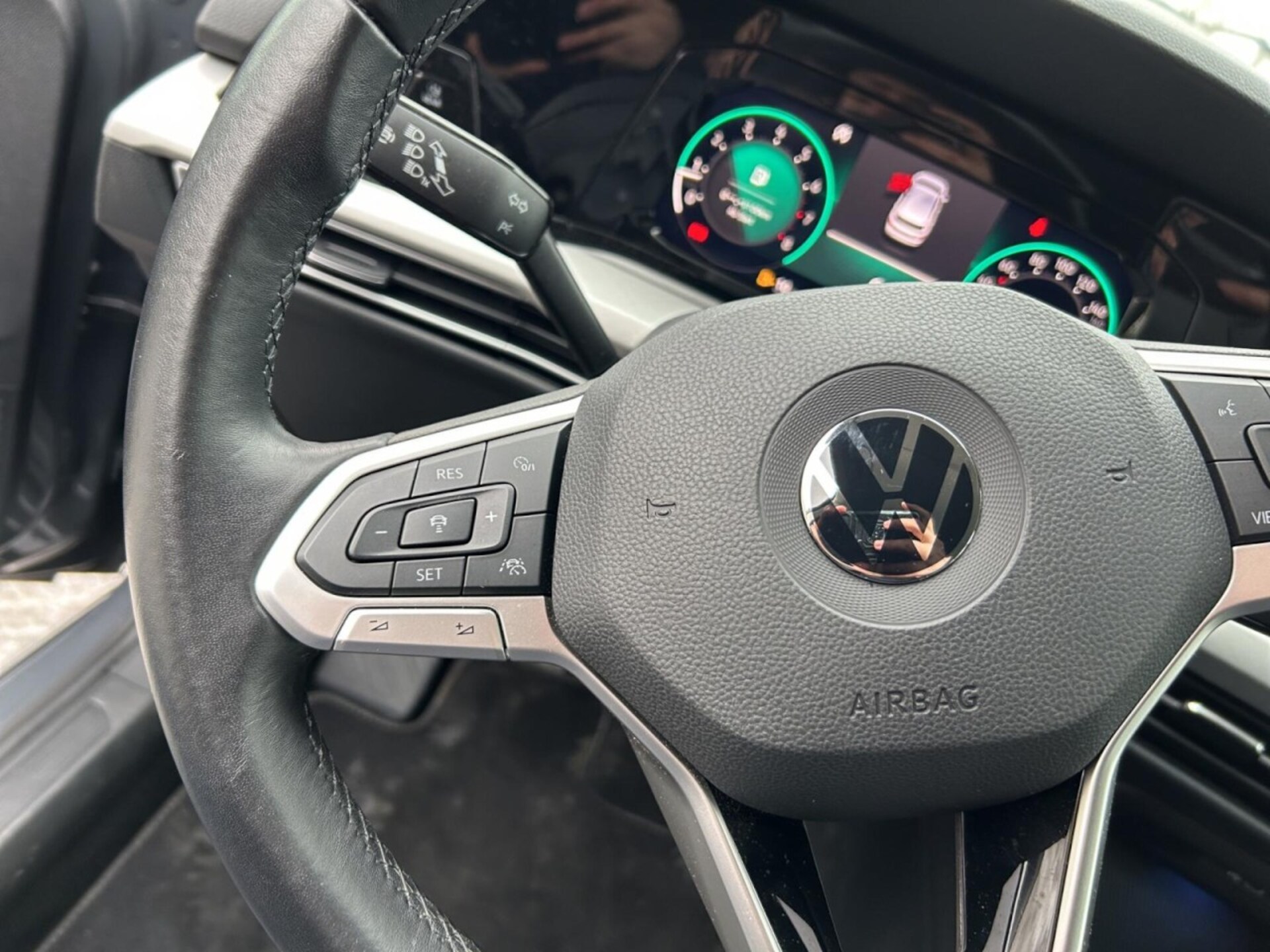 Volkswagen Golf Life