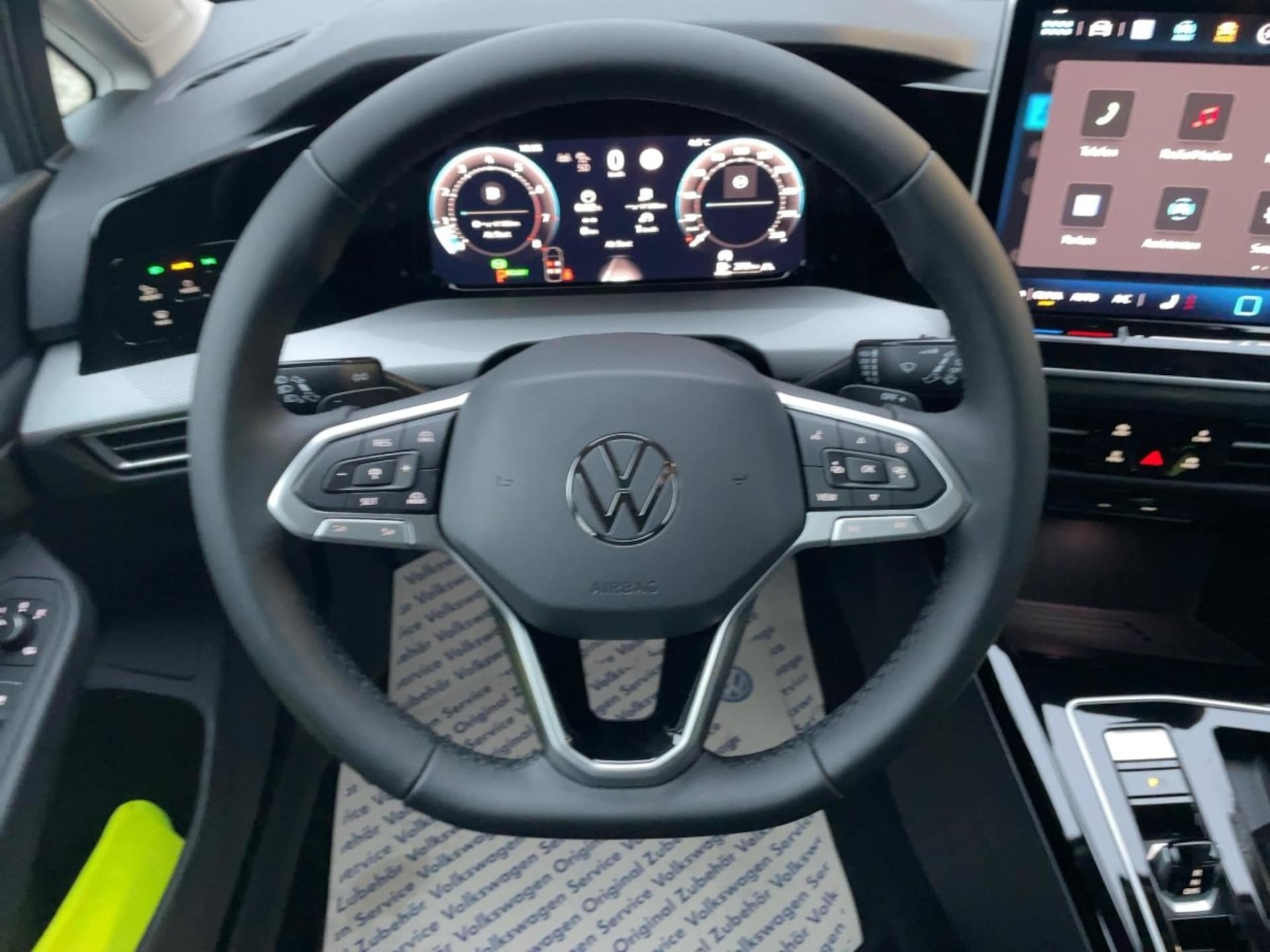 Volkswagen Golf Style