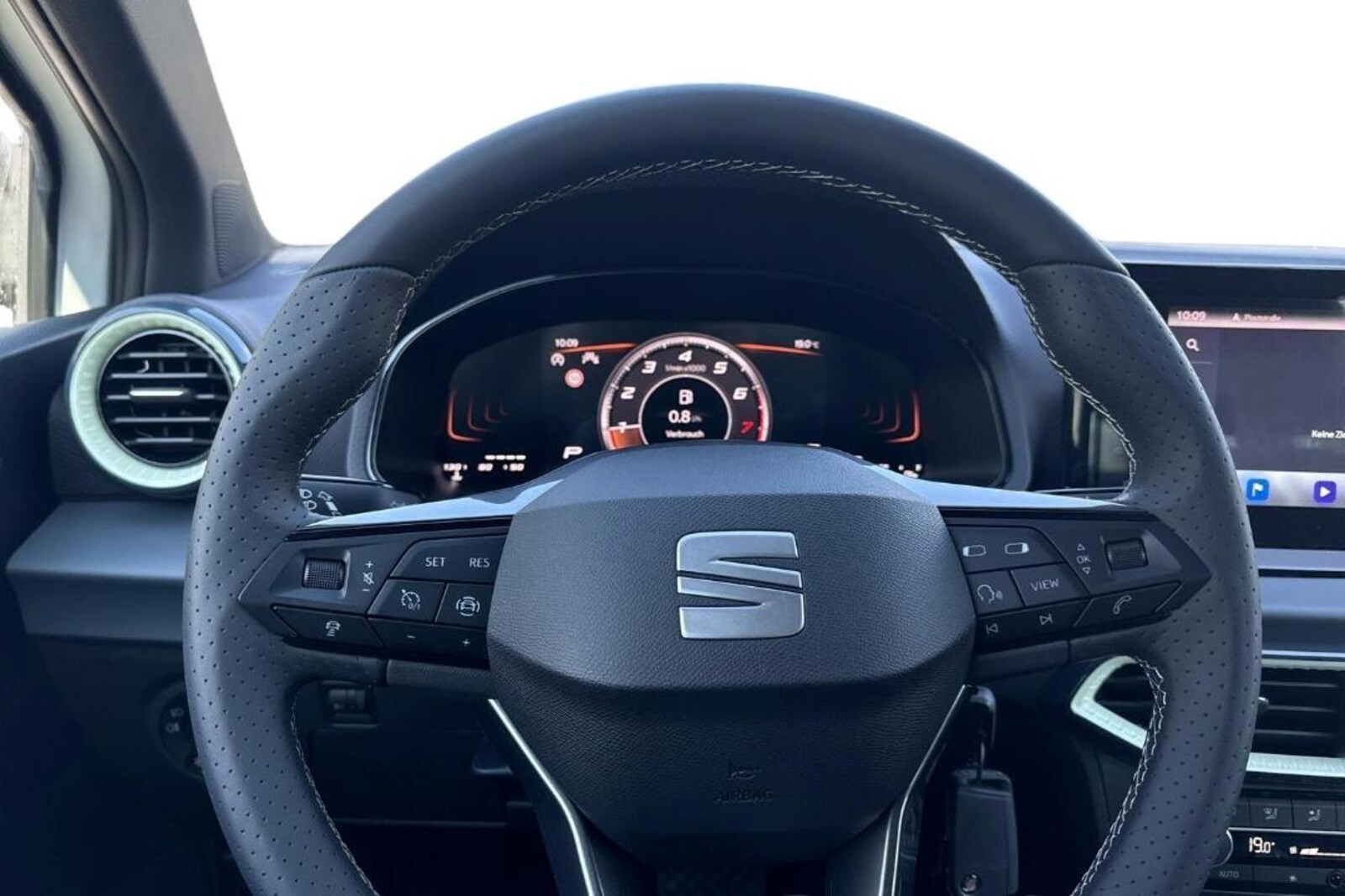 SEAT Arona – Bild 10