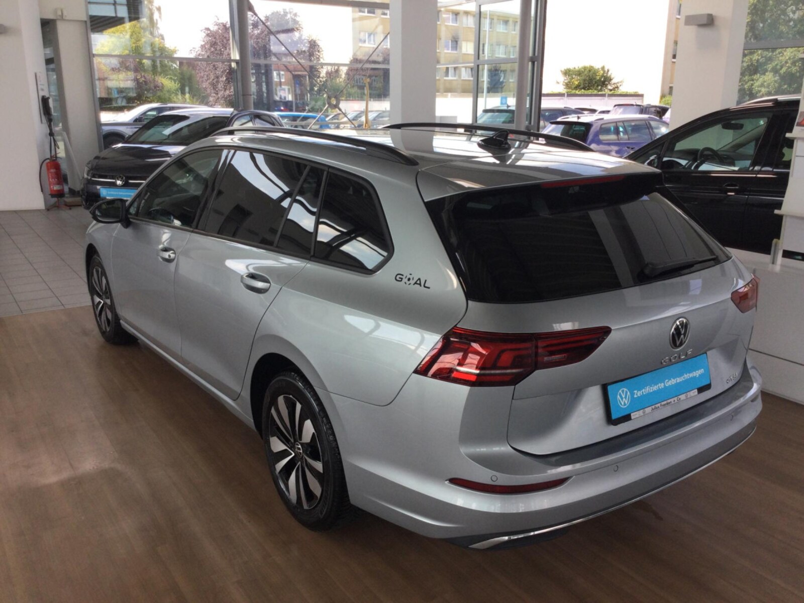 Volkswagen Golf Variant – Bild 8