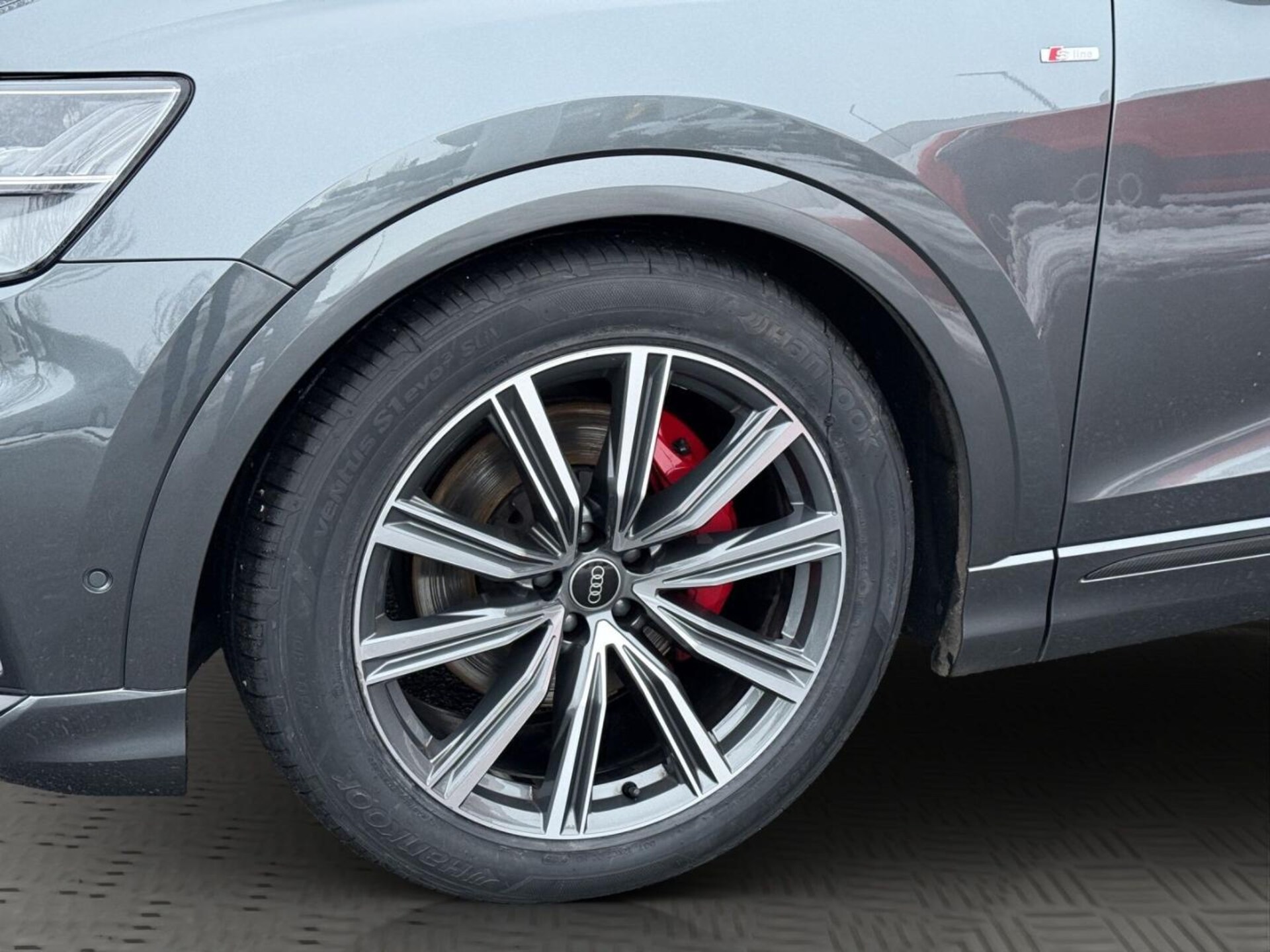 Audi Q8 SUV