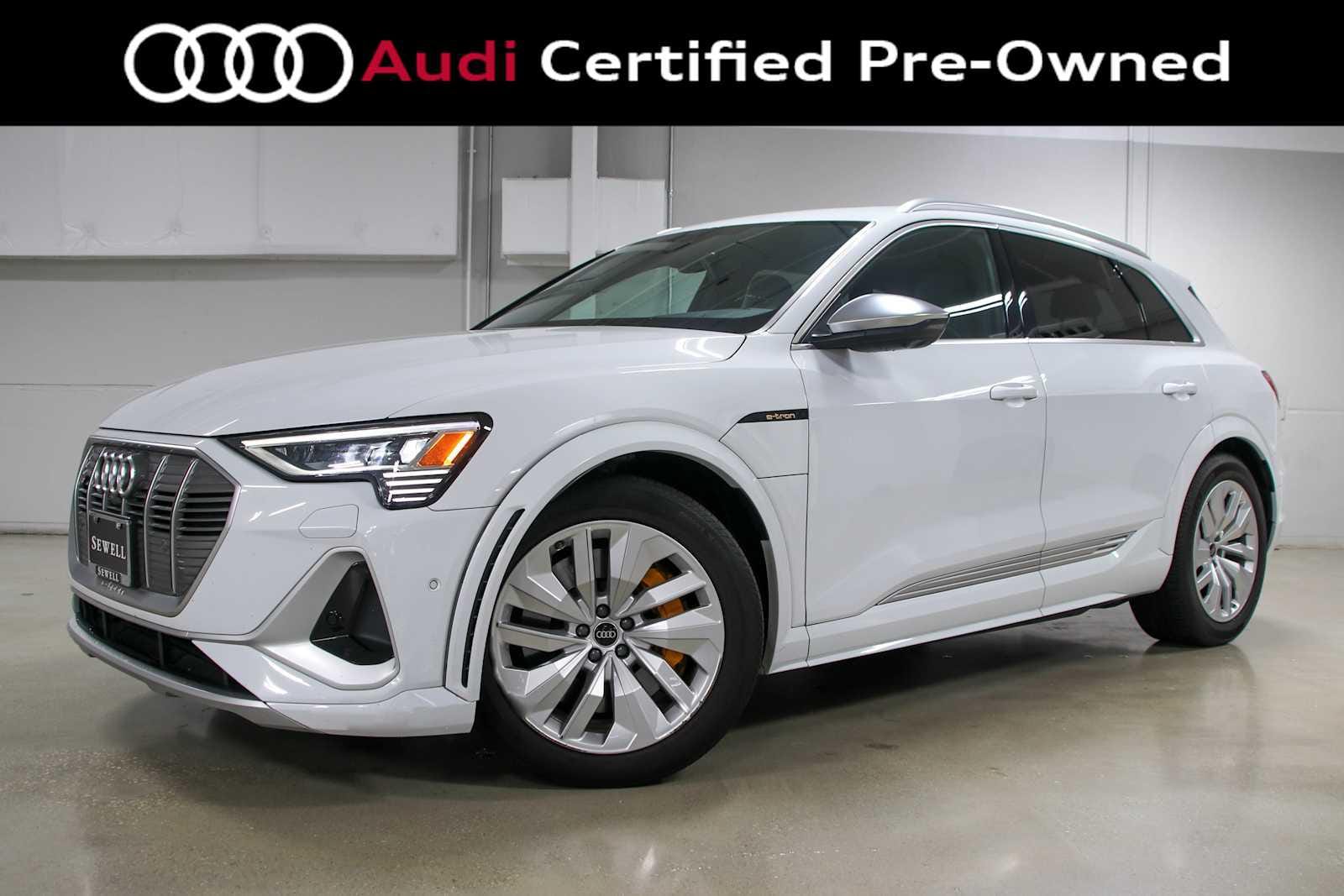 2022 Audi e-tron S 95 kWh Premium Plus quattro's photo