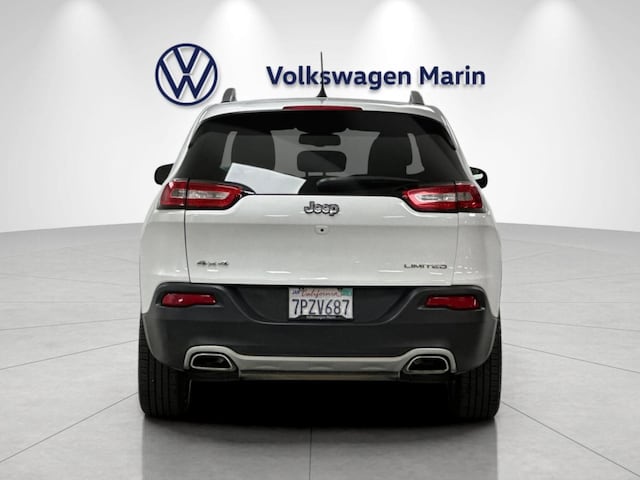 2016 Jeep Cherokee