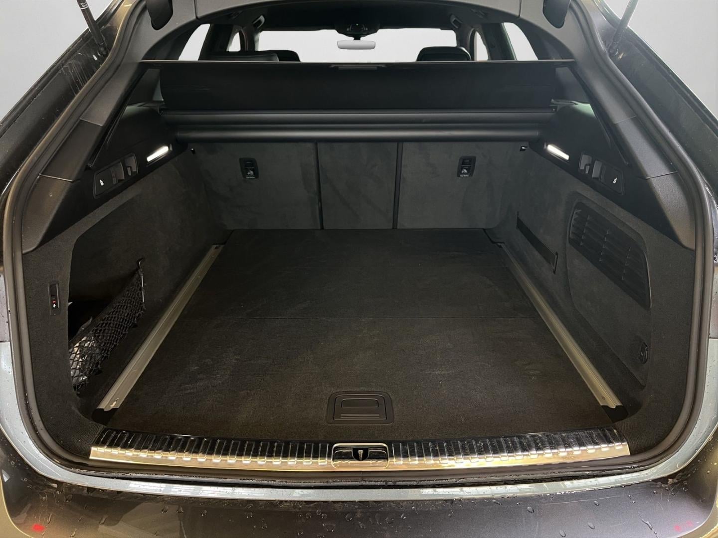 Bild über Audi RS 6 Avant TFSI quattro tiptronic - für weitere Informationen kontaktieren Sie den Audi Partner