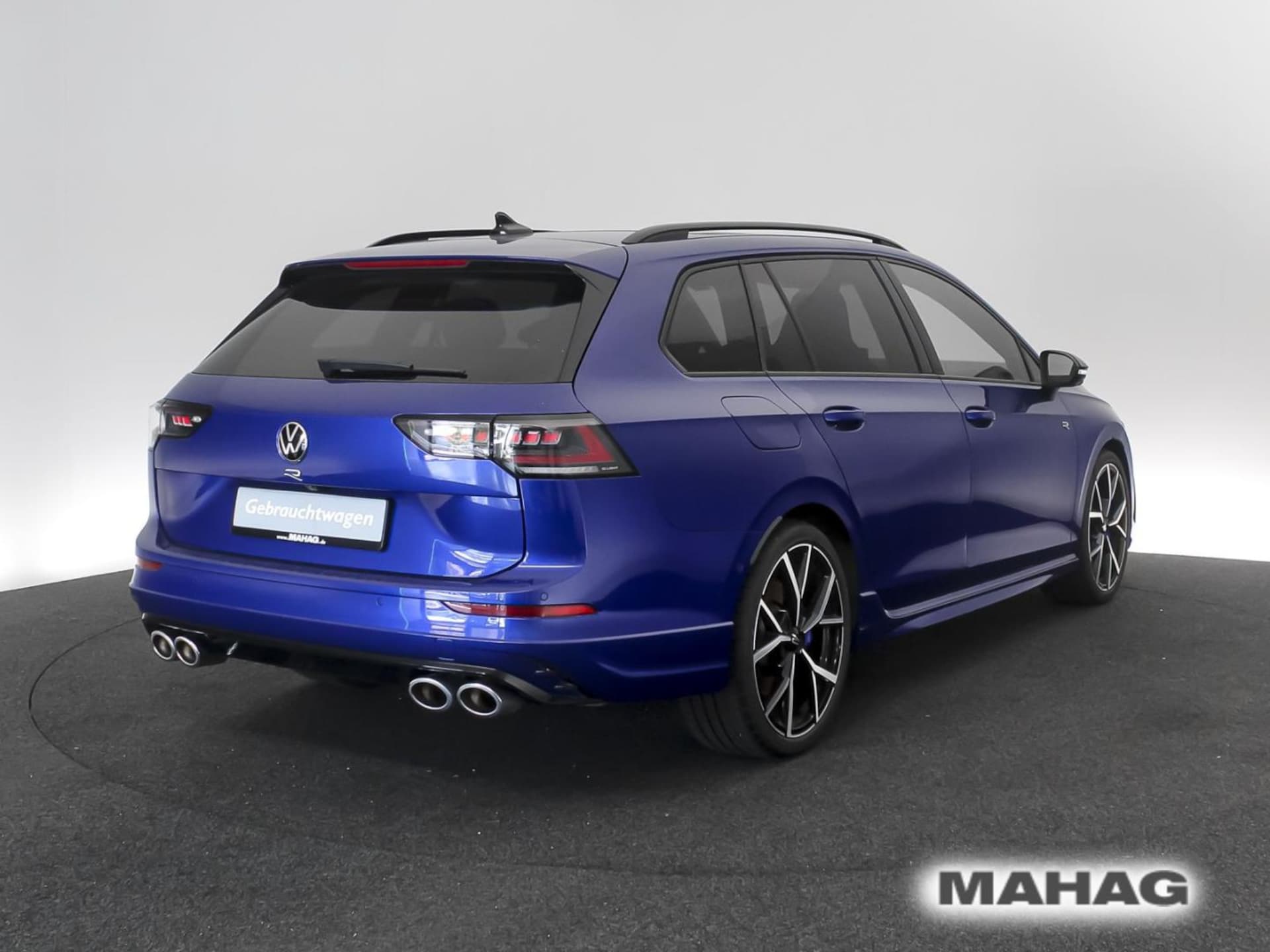 Volkswagen Golf Variant R
