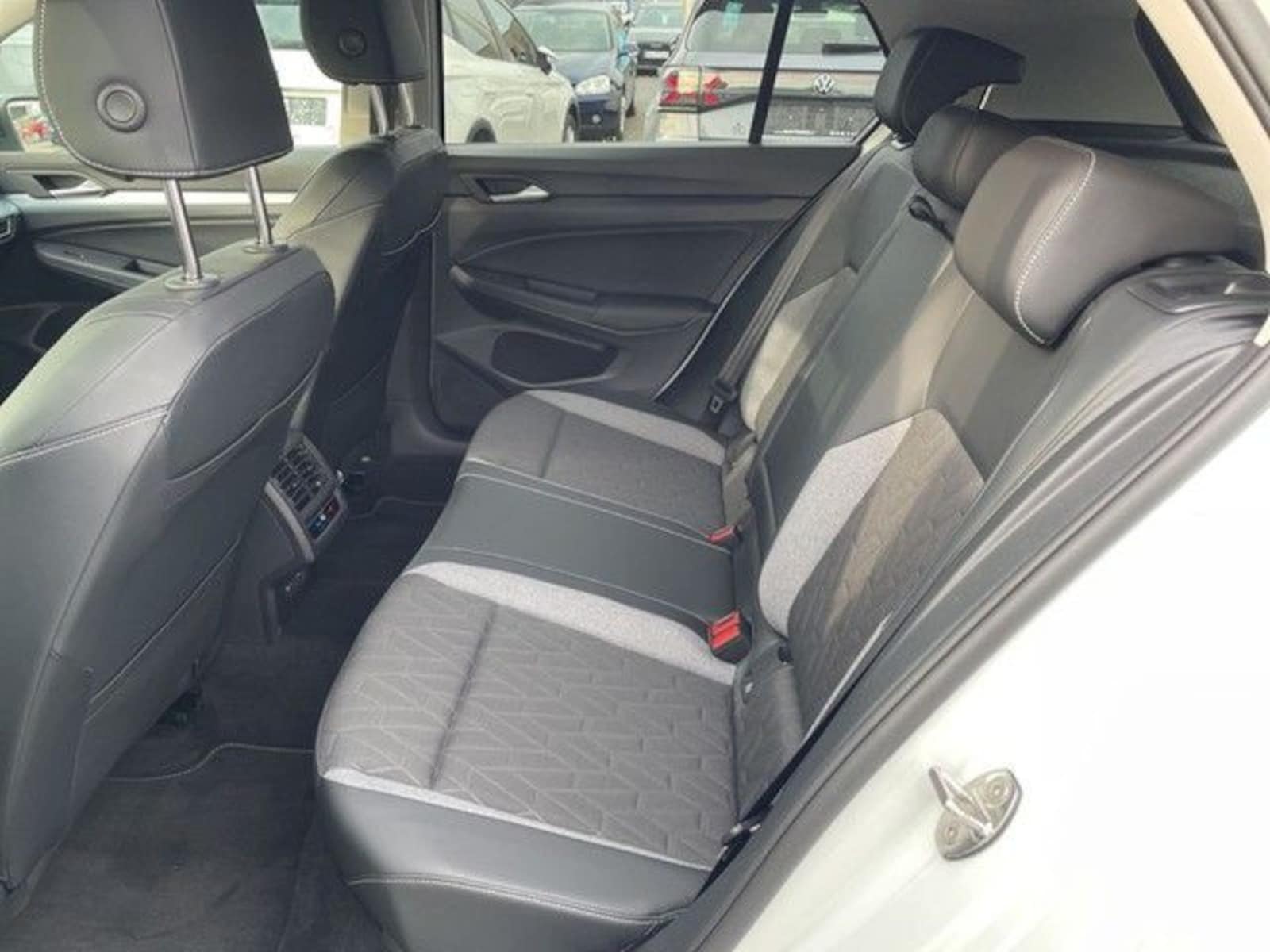 Volkswagen Golf – Bild 22