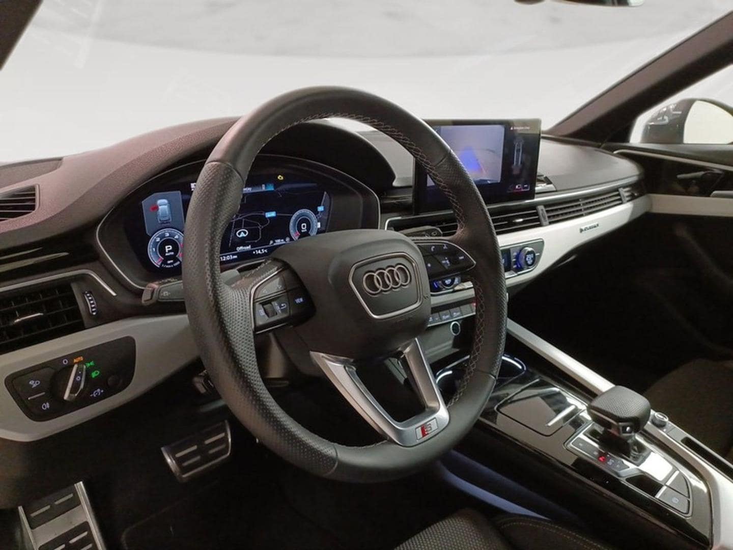 Image about Audi A4 Avant S line edition 40 TDI quattro 150 kW (204 CV) S tronic