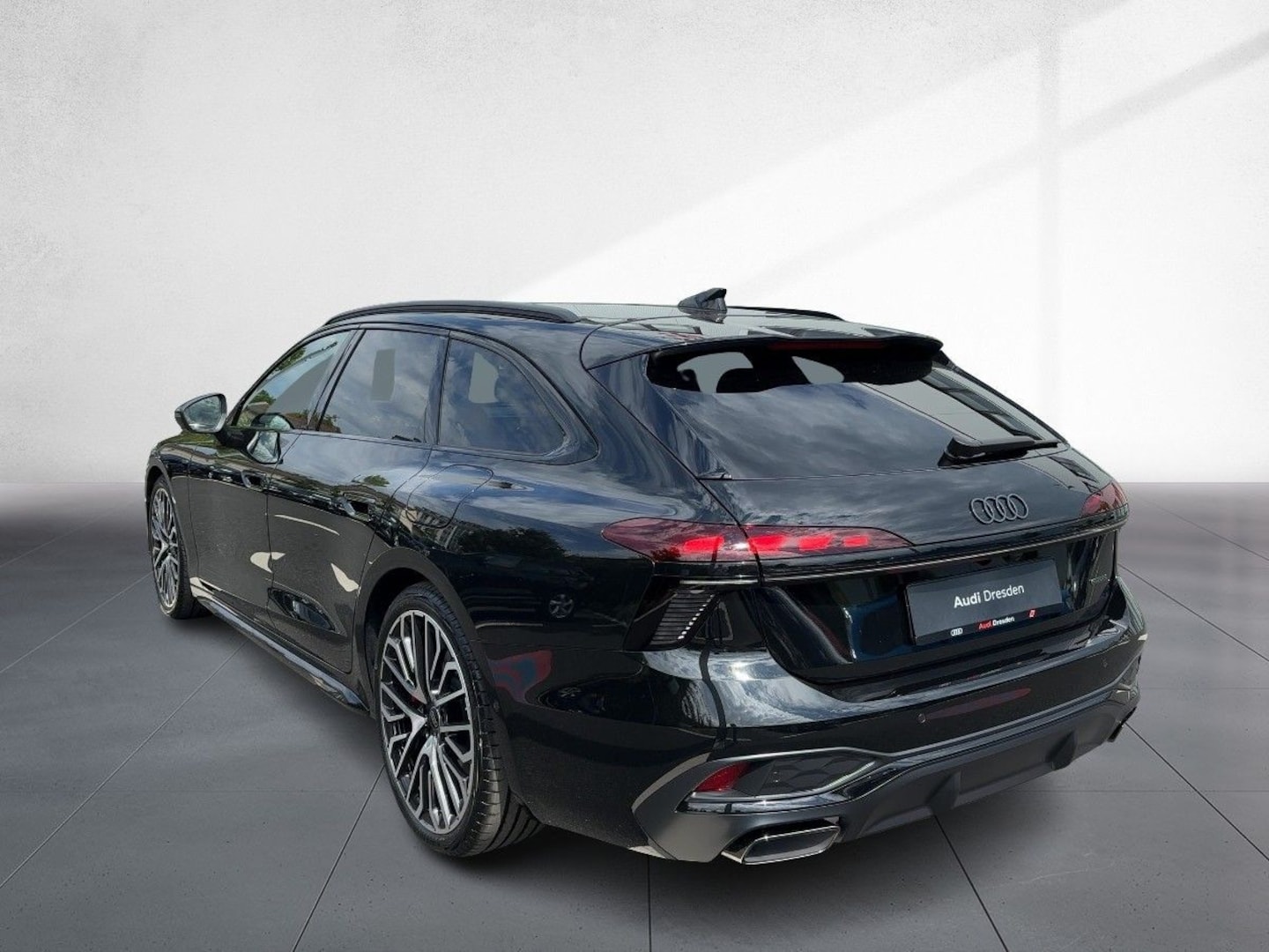 Bild über Audi A6 Avant e-hybrid e-hybrid quattro 270 kW S tronic - für weitere Informationen kontaktieren Sie den Audi Partner