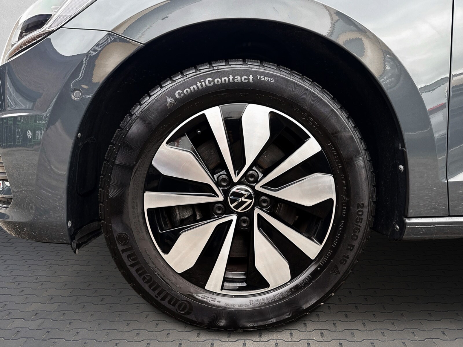Volkswagen Touran – Bild 7