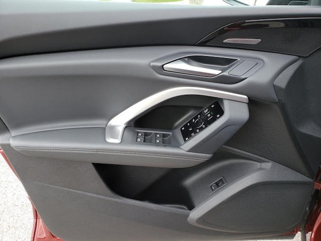 2025 Audi Q5 Premium Plus - Photo 9