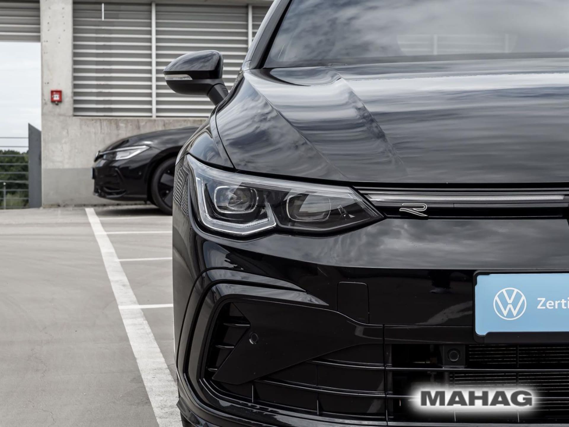 Volkswagen Golf R-Line