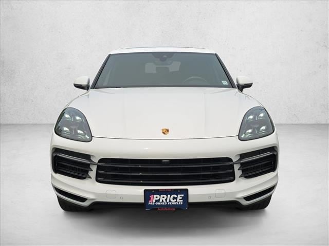 2021 Porsche Cayenne E-Hybrid Coupe