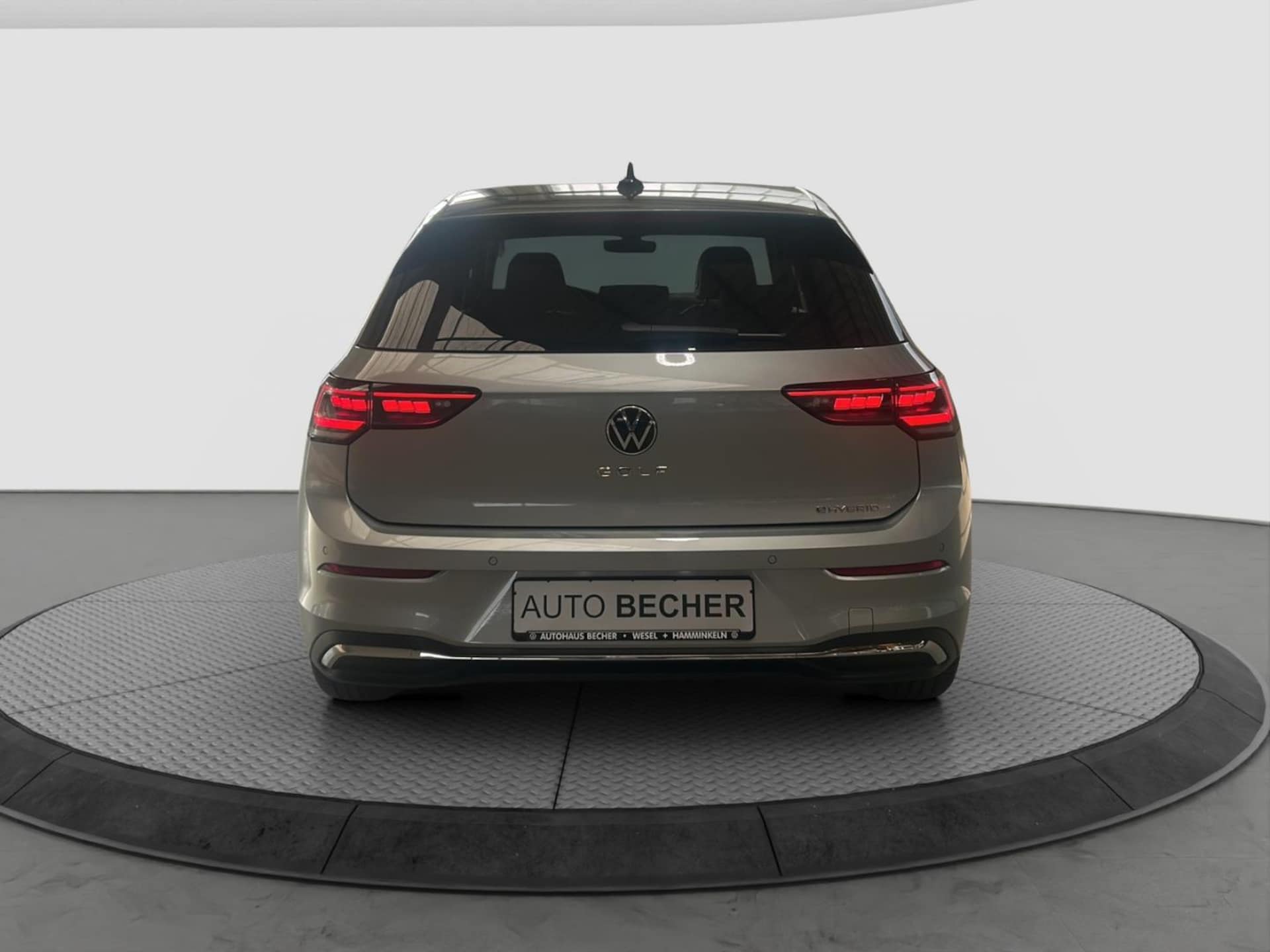 Volkswagen Golf Style
