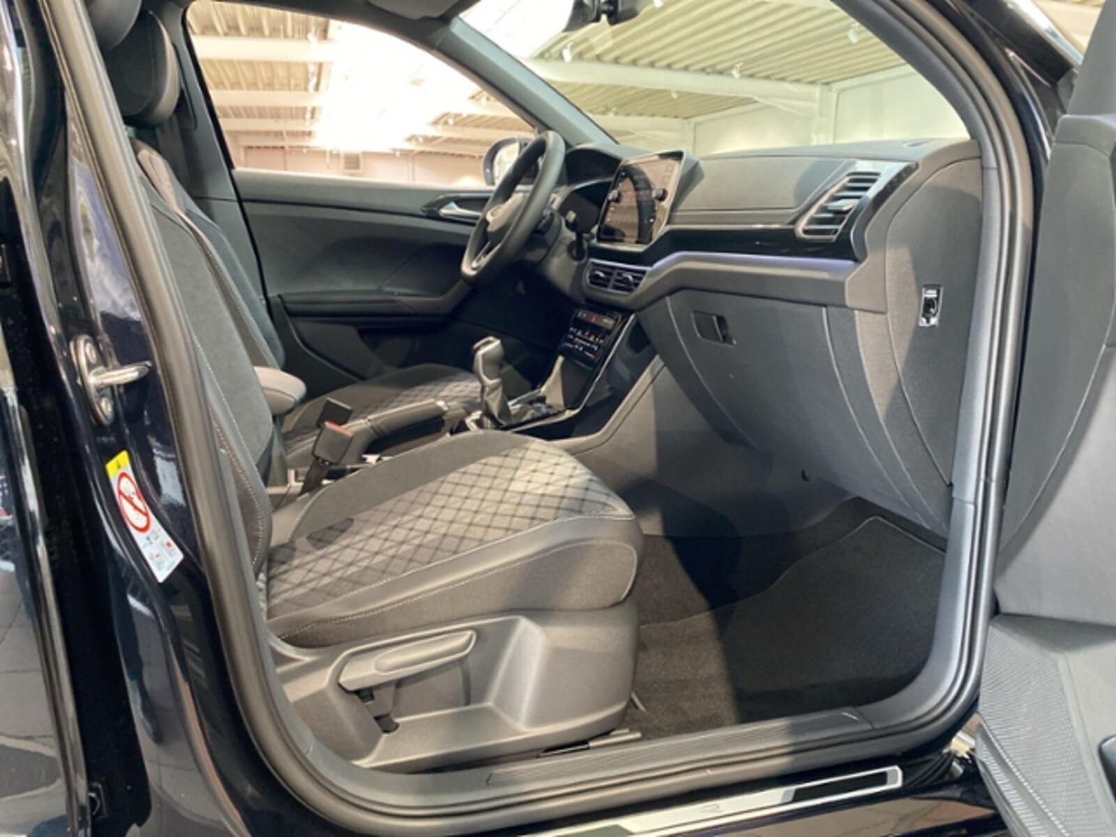 Volkswagen T-Cross – Bild 13