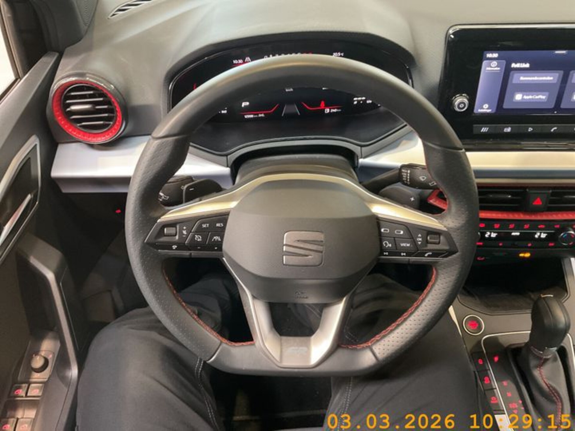 SEAT Arona FR