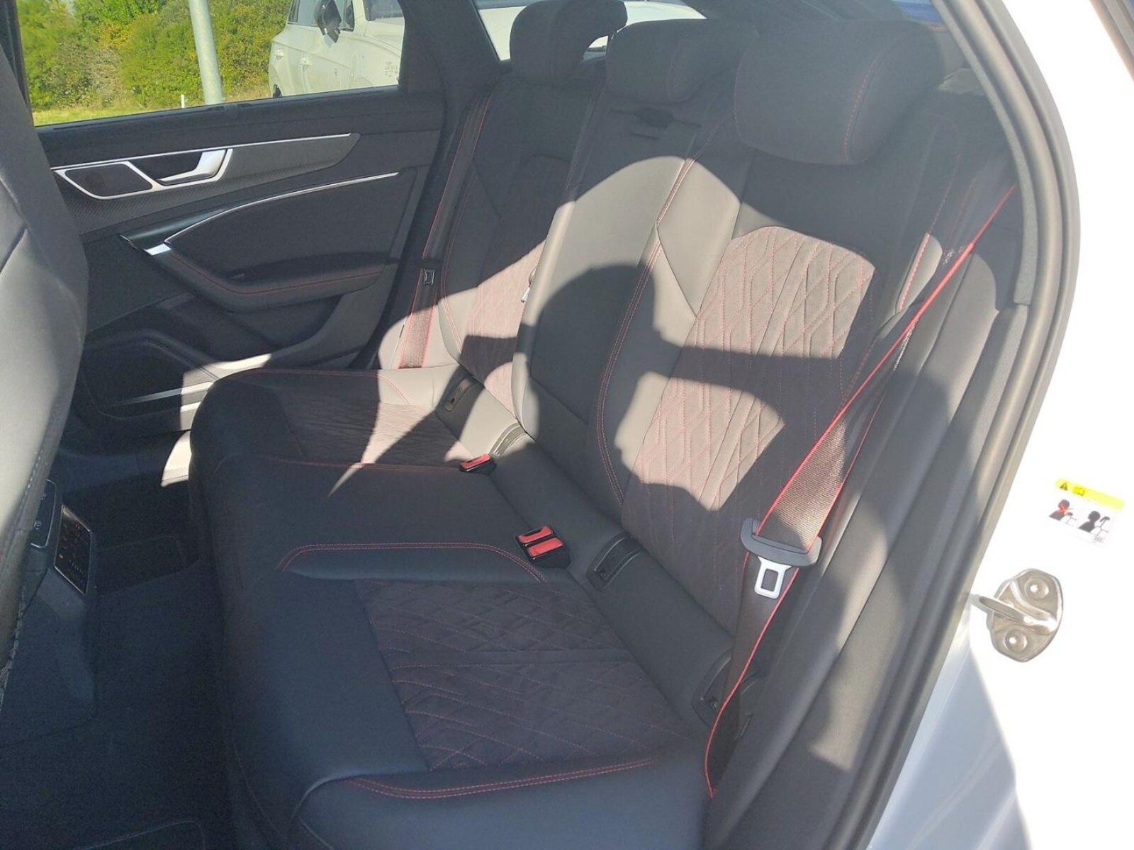 Audi S6 Avant – Bild 13