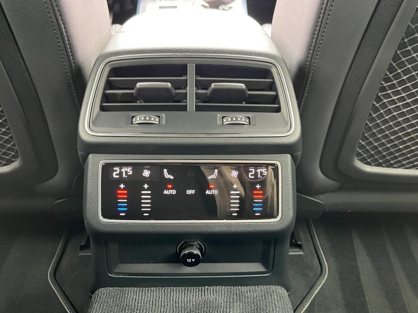Bild über Audi S6 Avant TDI quattro tiptronic - für weitere Informationen kontaktieren Sie den Audi Partner