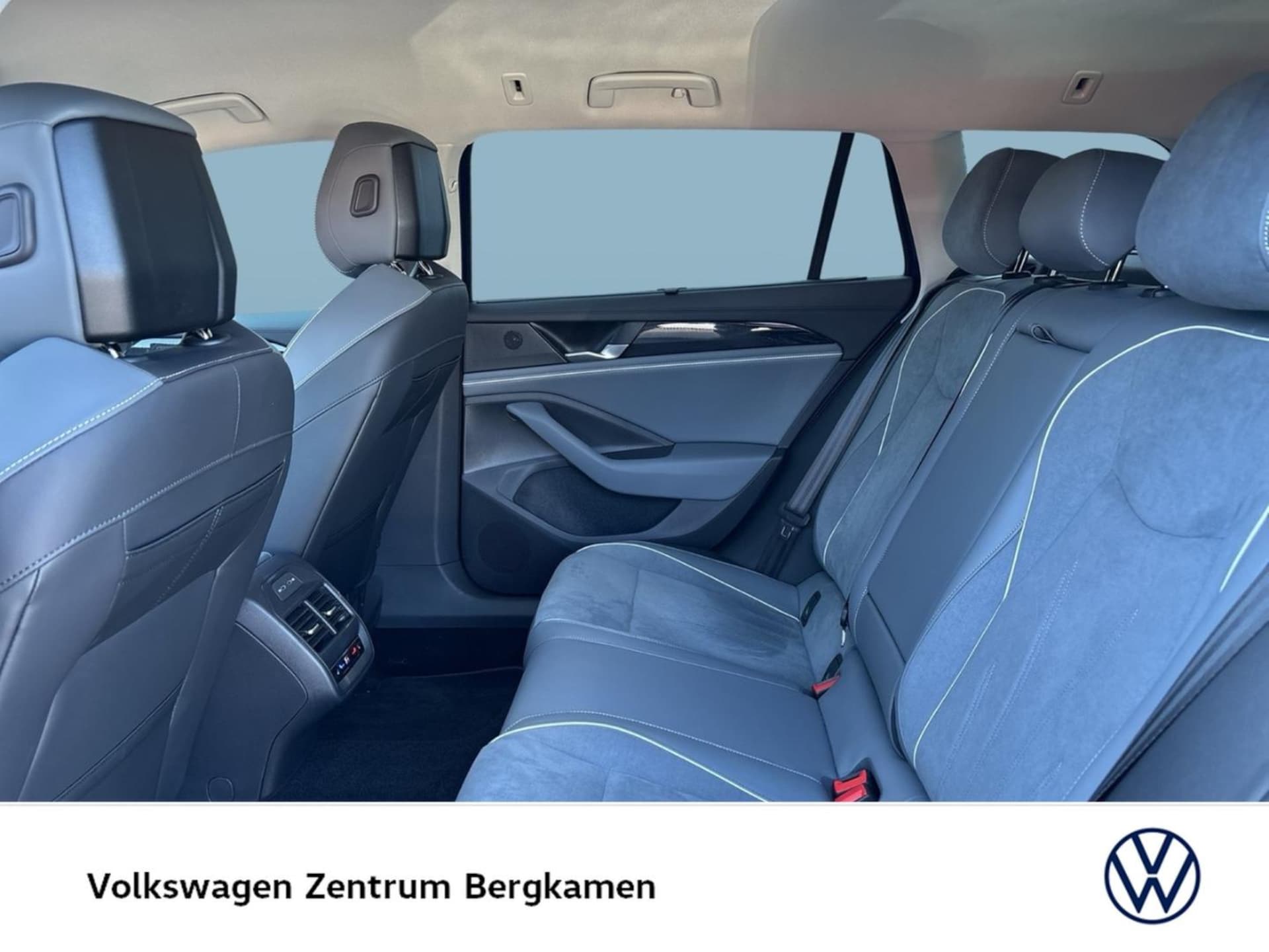 Volkswagen Passat Business