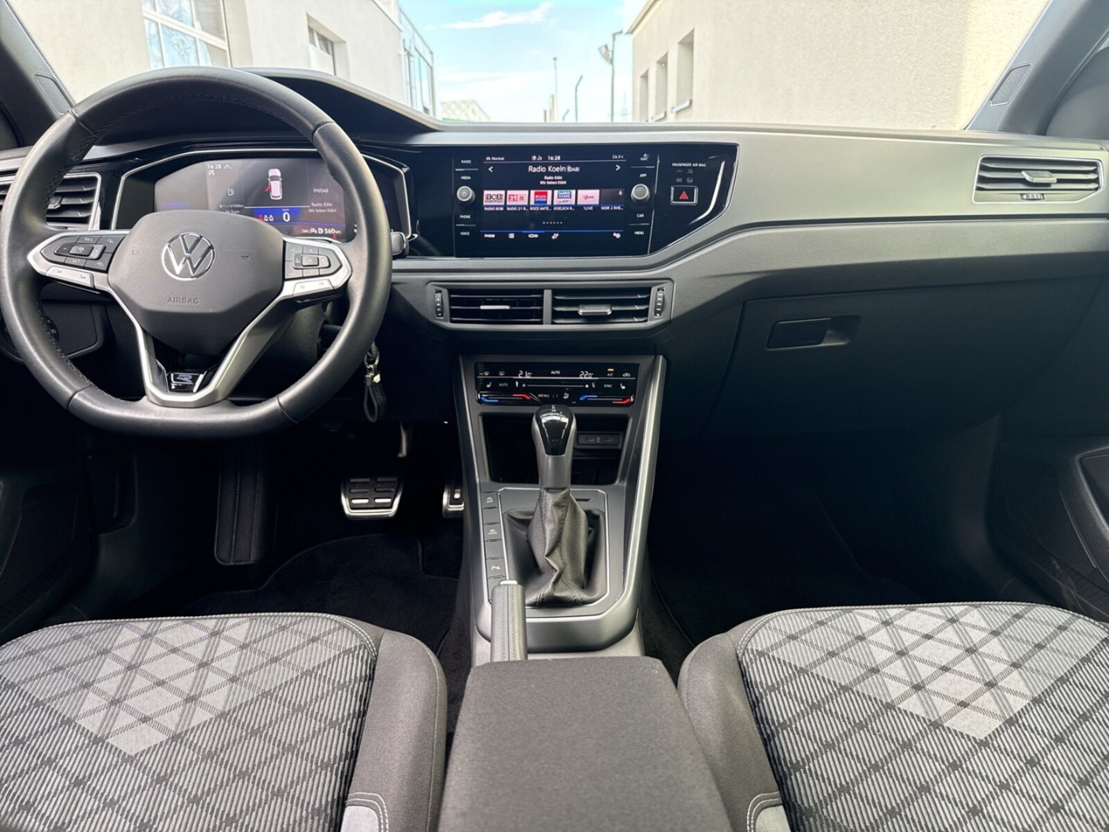 Volkswagen Polo – Bild 8