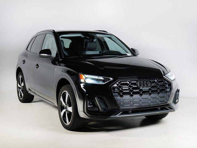 2023 Audi Q5 45 Premium Plus's photo