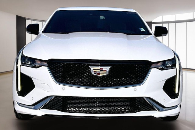2023 Cadillac CT4