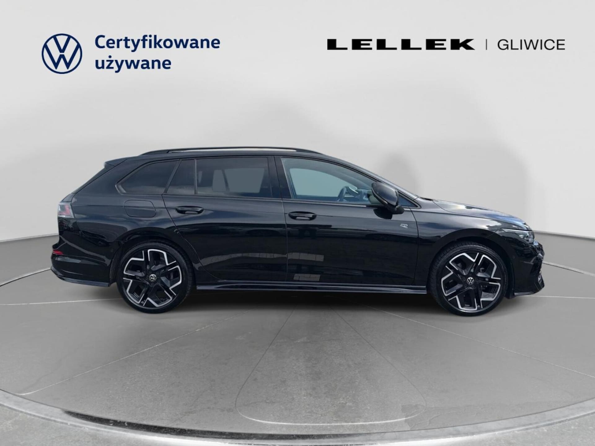 Volkswagen Golf Variant R-Line