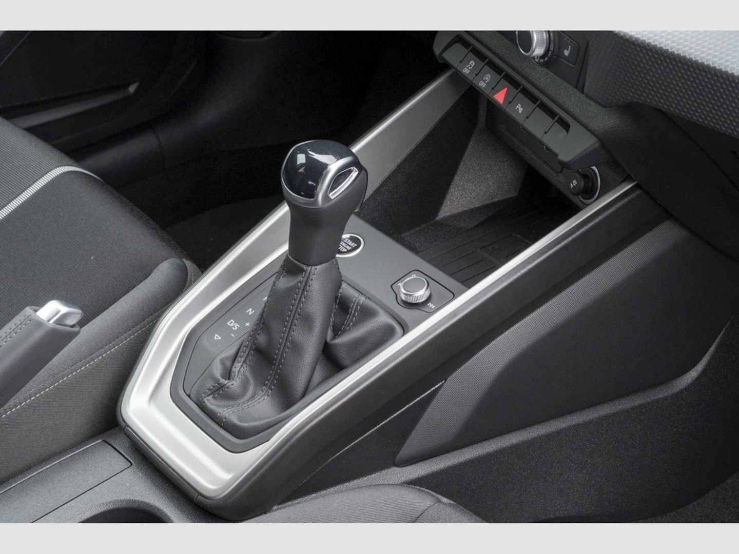 Bild über Audi A1 Sportback advanced 25 TFSI S tronic - für weitere Informationen kontaktieren Sie den Audi Partner