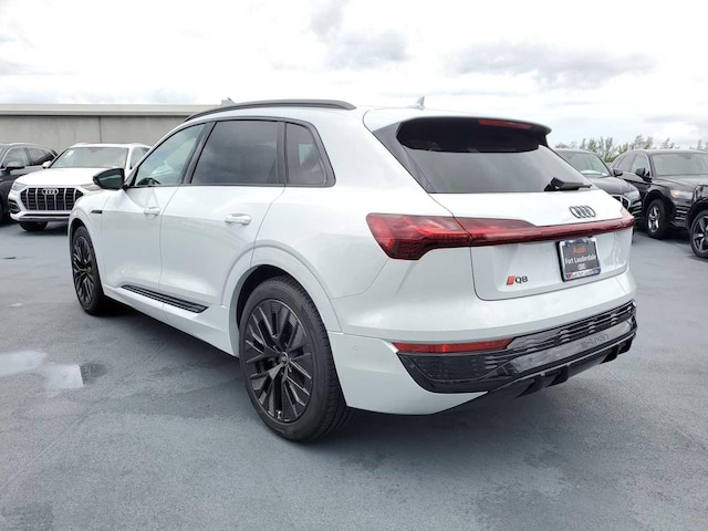2024 Audi Q8 e-tron