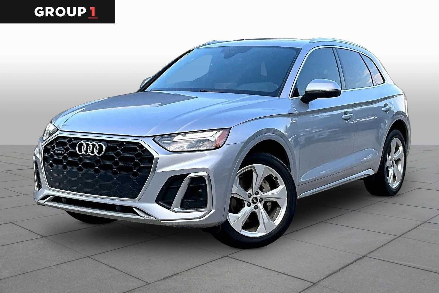 2022 Audi Q5 45 Premium Plus's photo