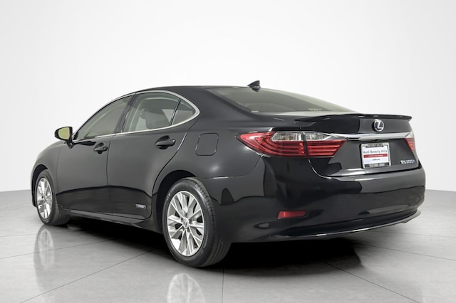 2015 Lexus ES 300h